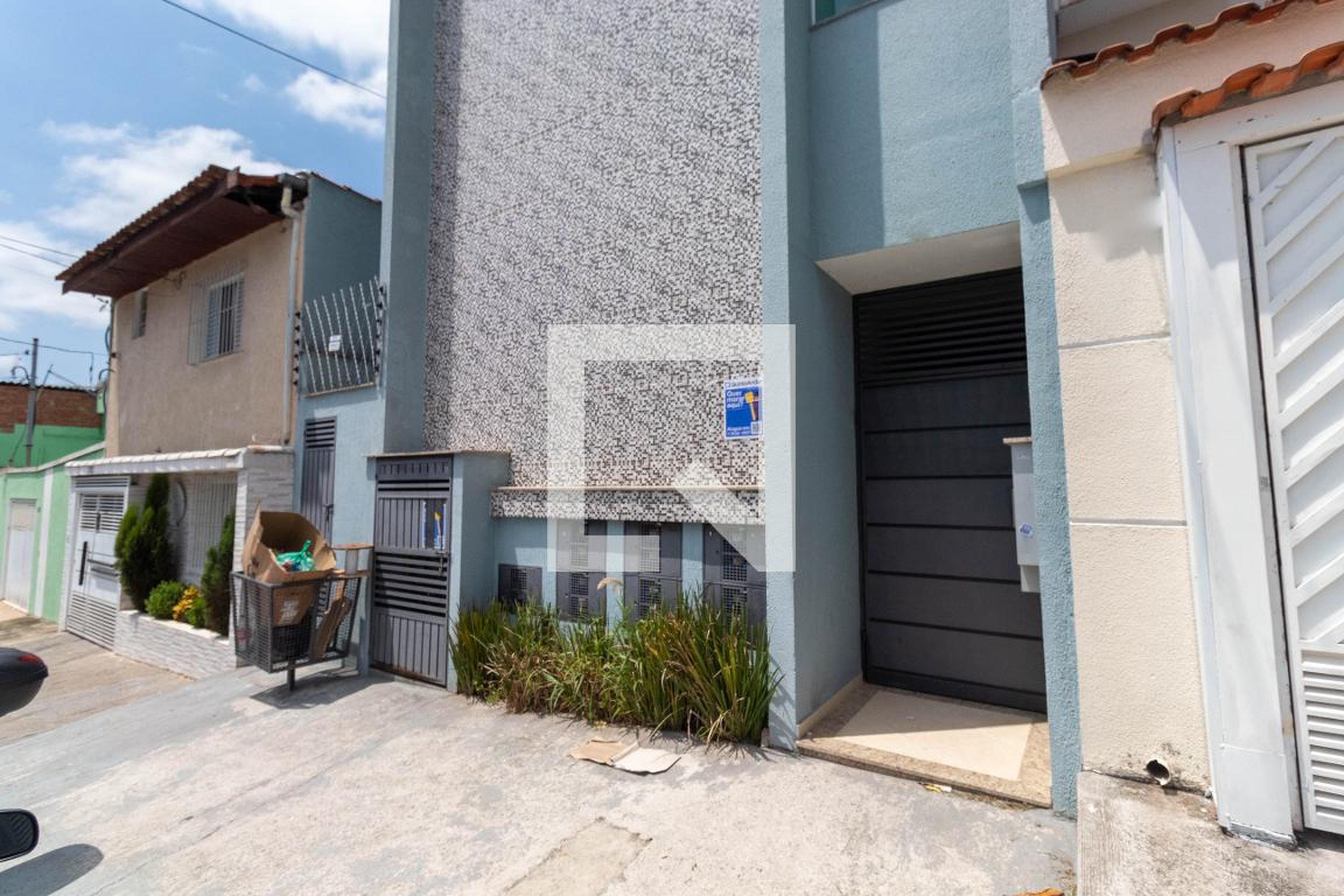 Fachada do Prédio Condomínio em Rua São Roberto, 374