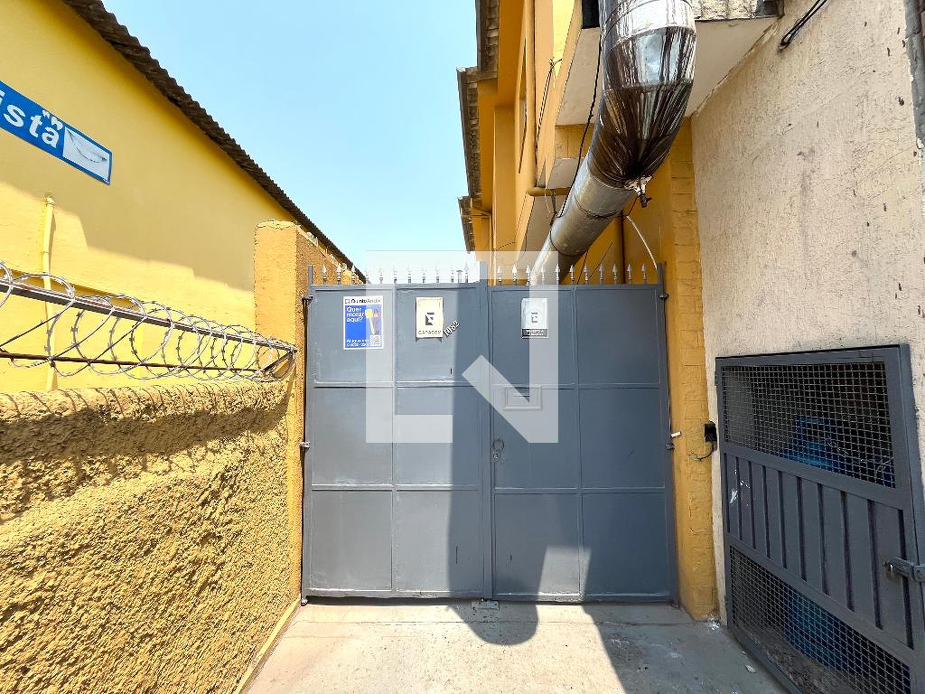 Fachada Condomínio em Avenida Cupecê, 1082