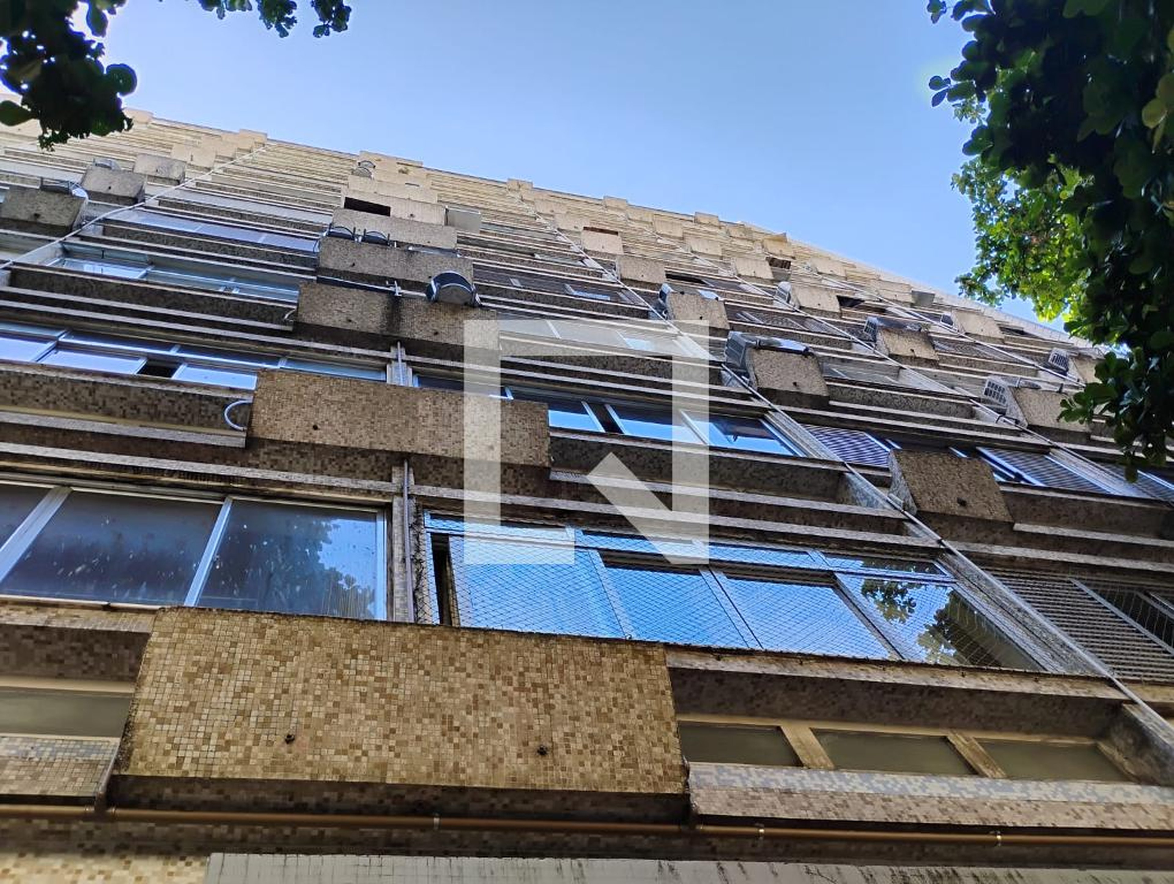 Fachada Edifício Praia Linda