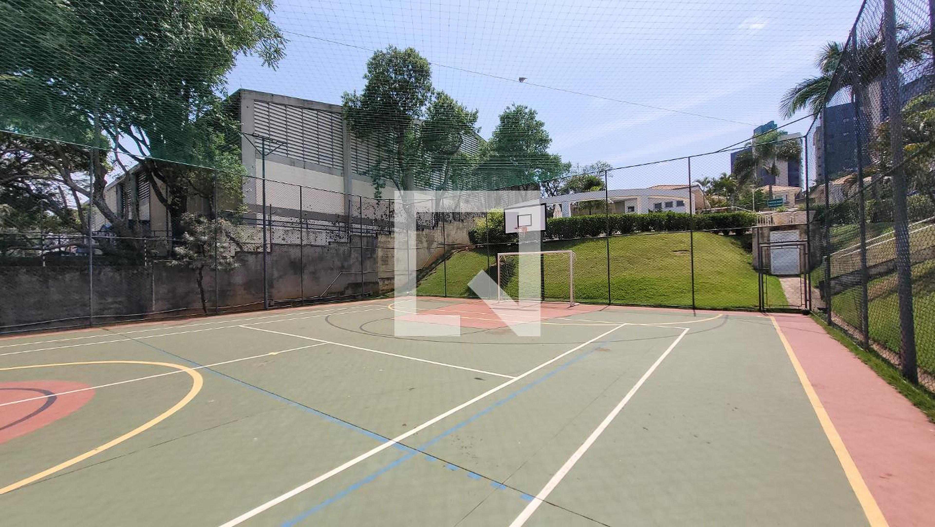 Quadra Esportiva - Chateux de Notre Dame