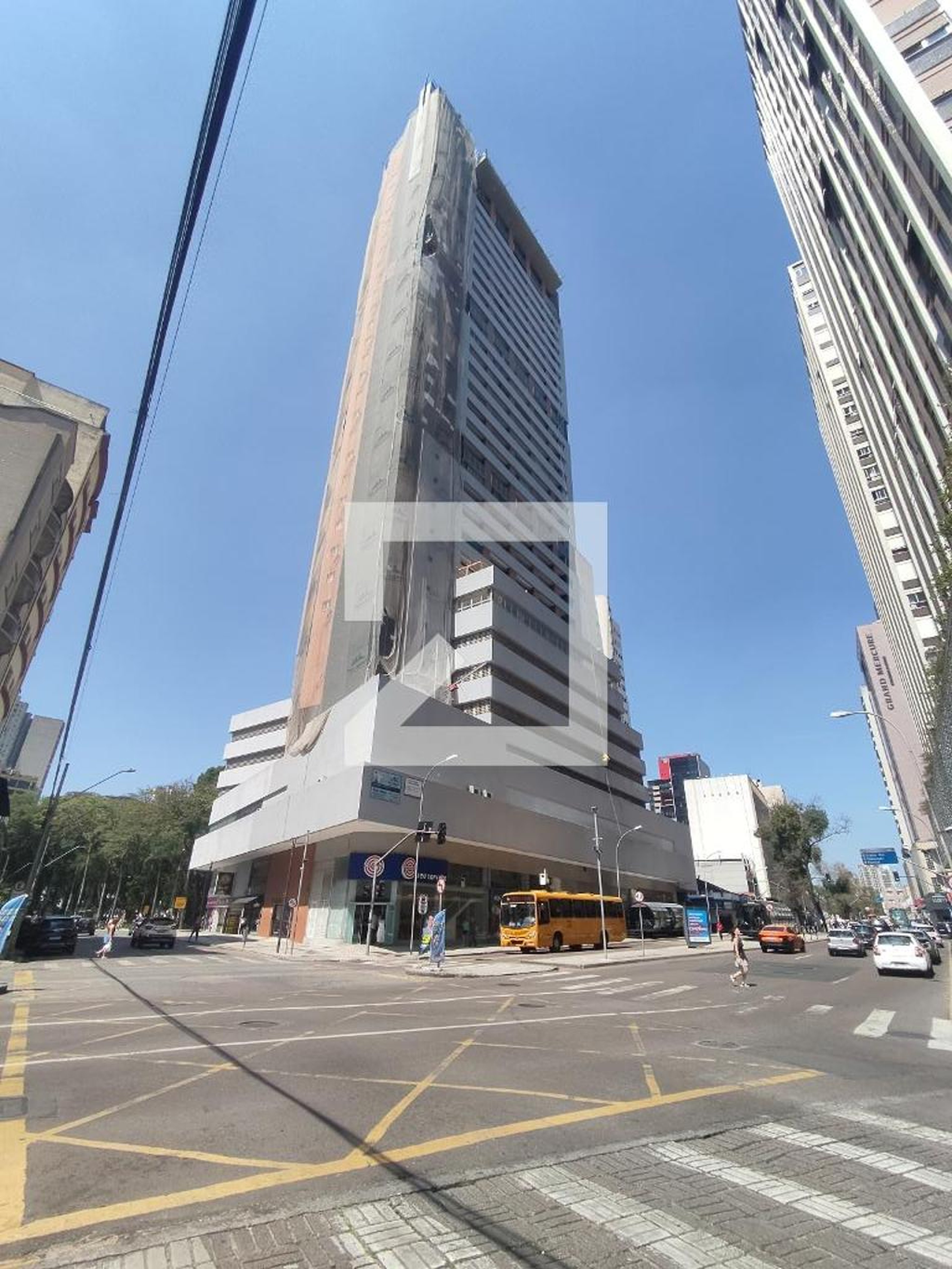 Fachada do prédio Edifício Central Park Residence