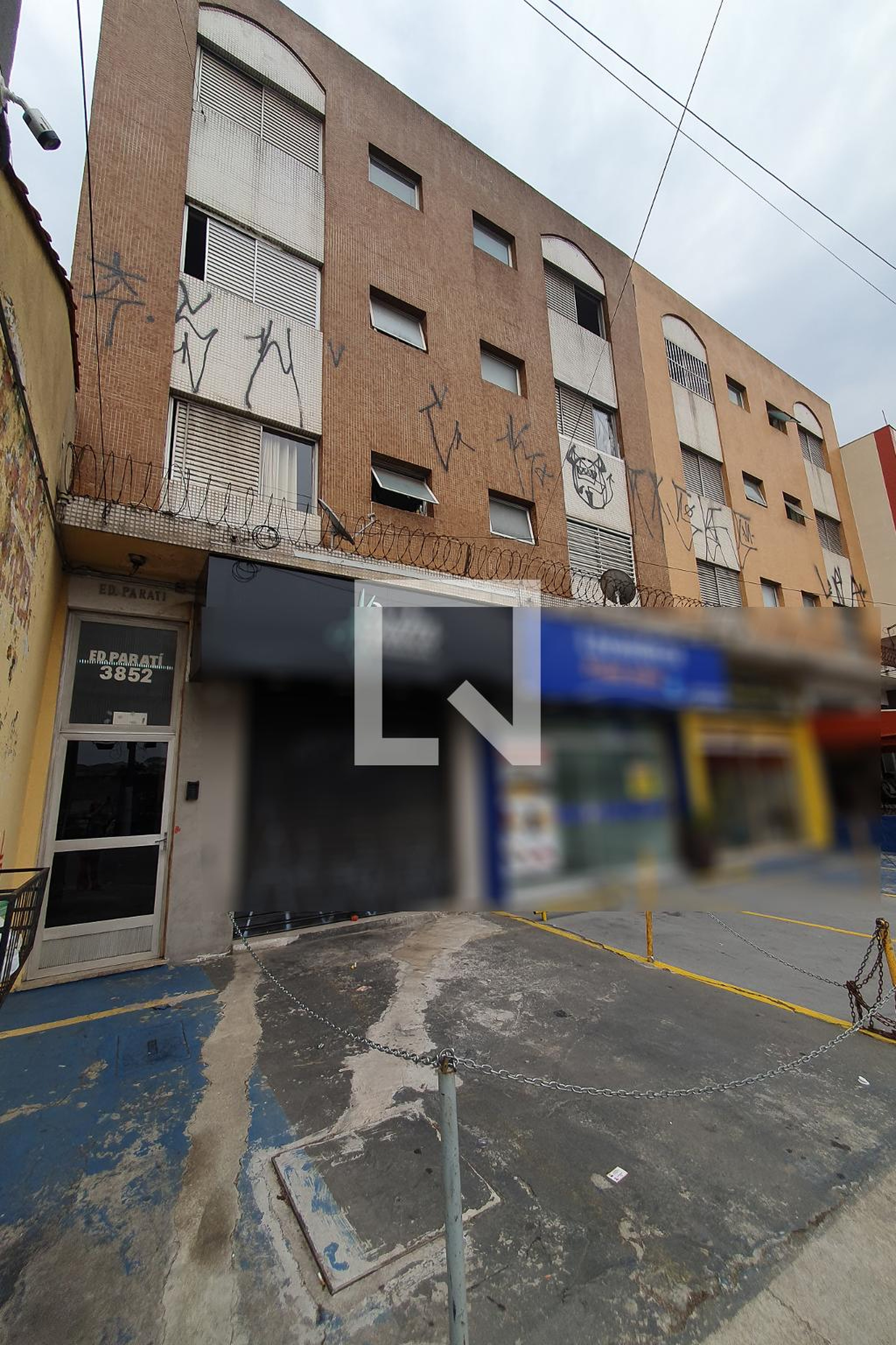 Fachada do Prédio Edifício Parati