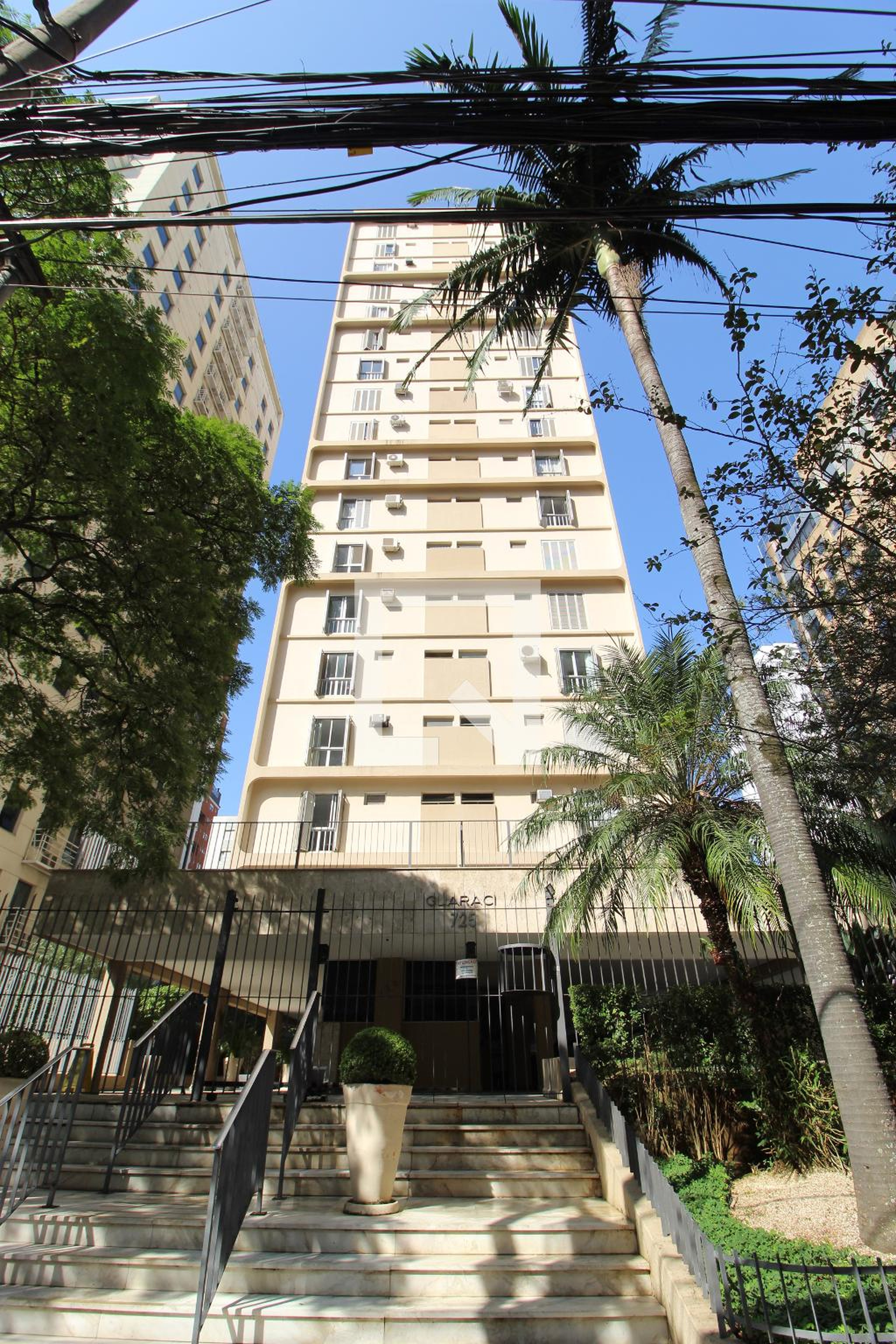 Fachada do Prédio Condomínio Guaraci