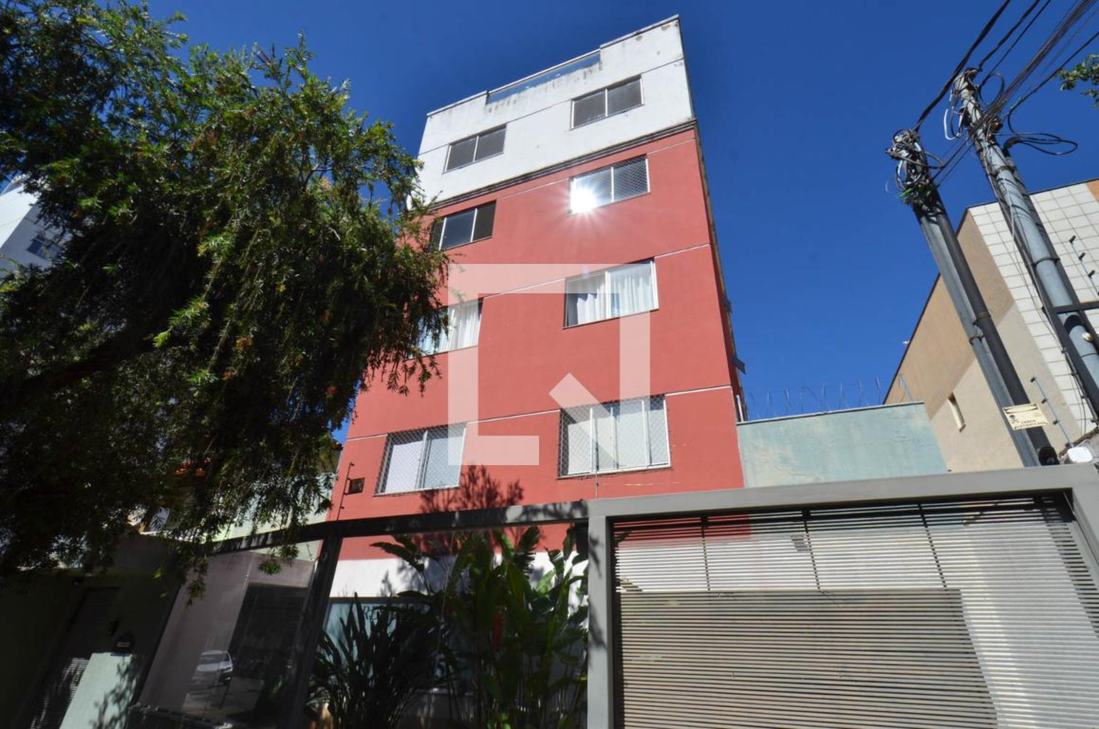 Fachada Edifício Residencial Cades-Barneia