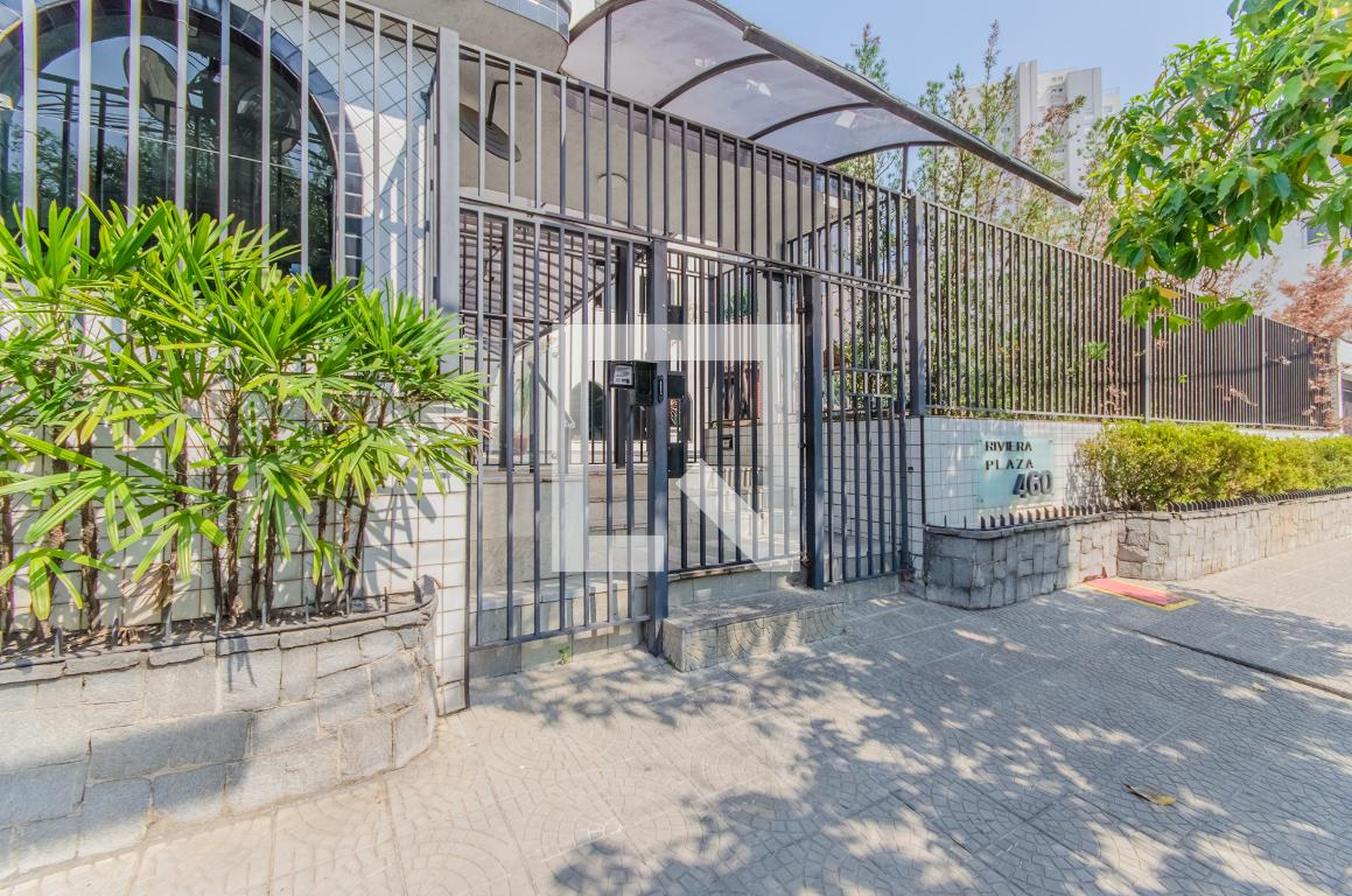 Fachada Condomínio Riviera Plaza