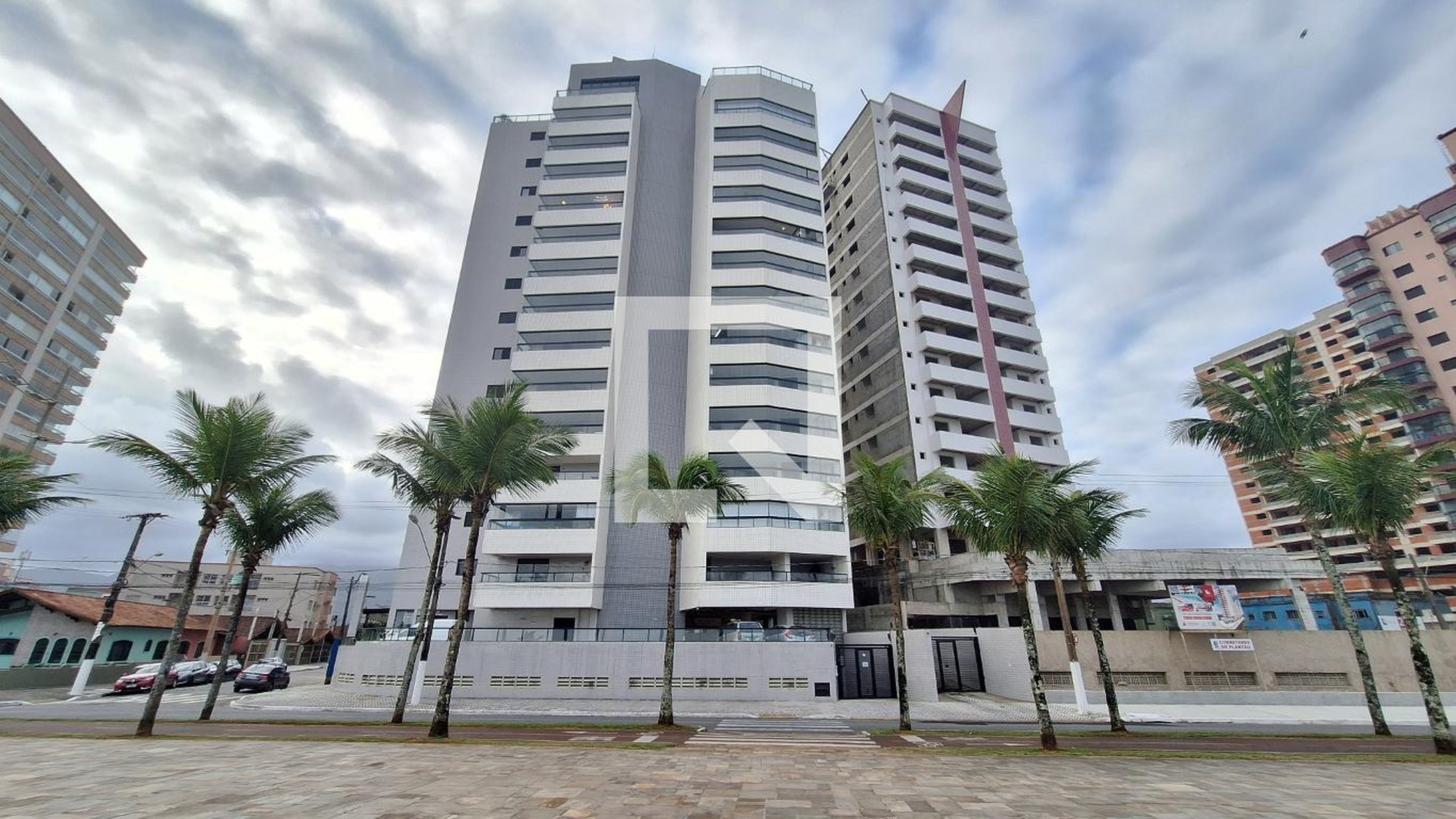 Fachada Residencial Habitat