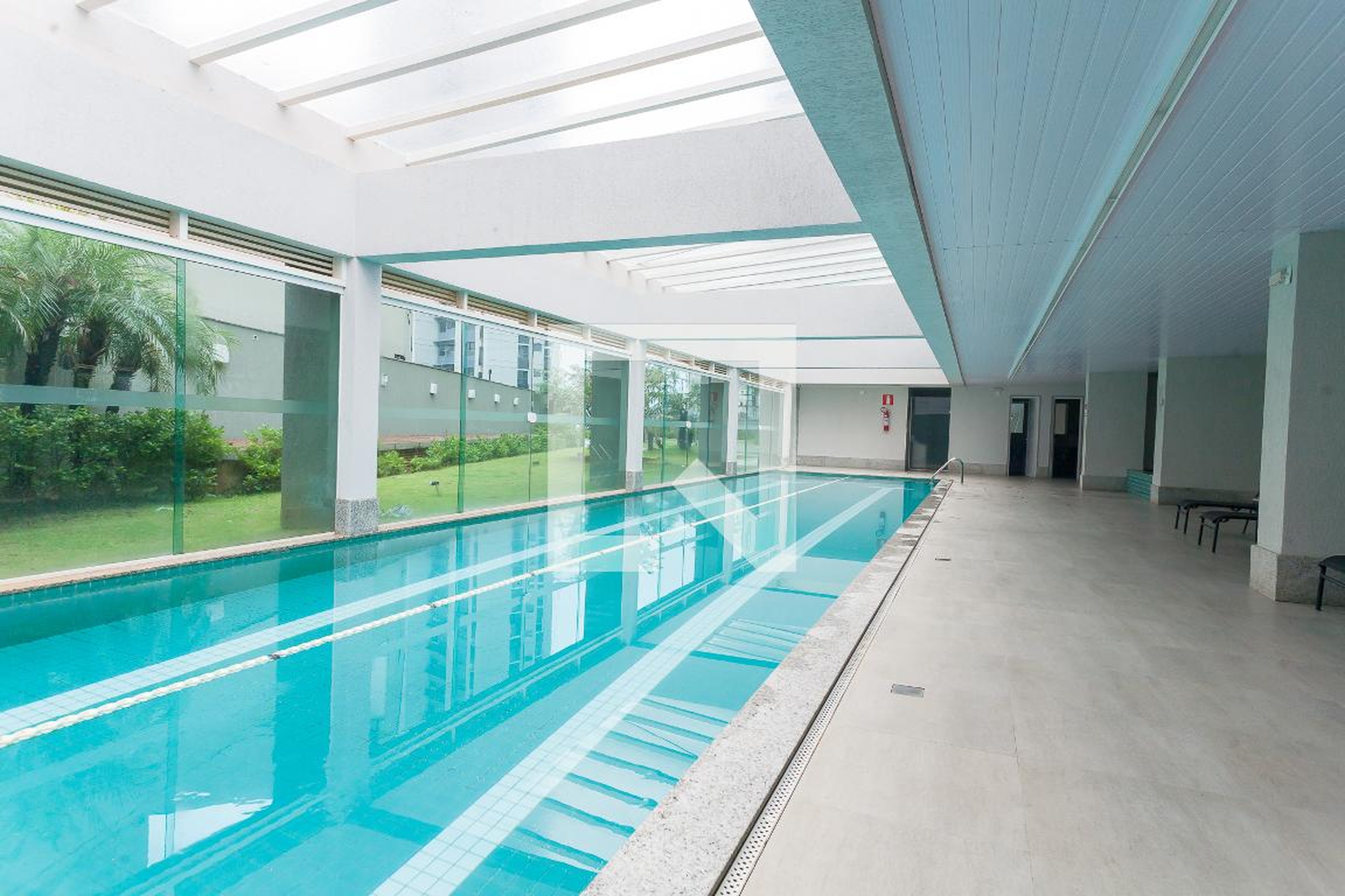 Piscina Coberta - Soho Square