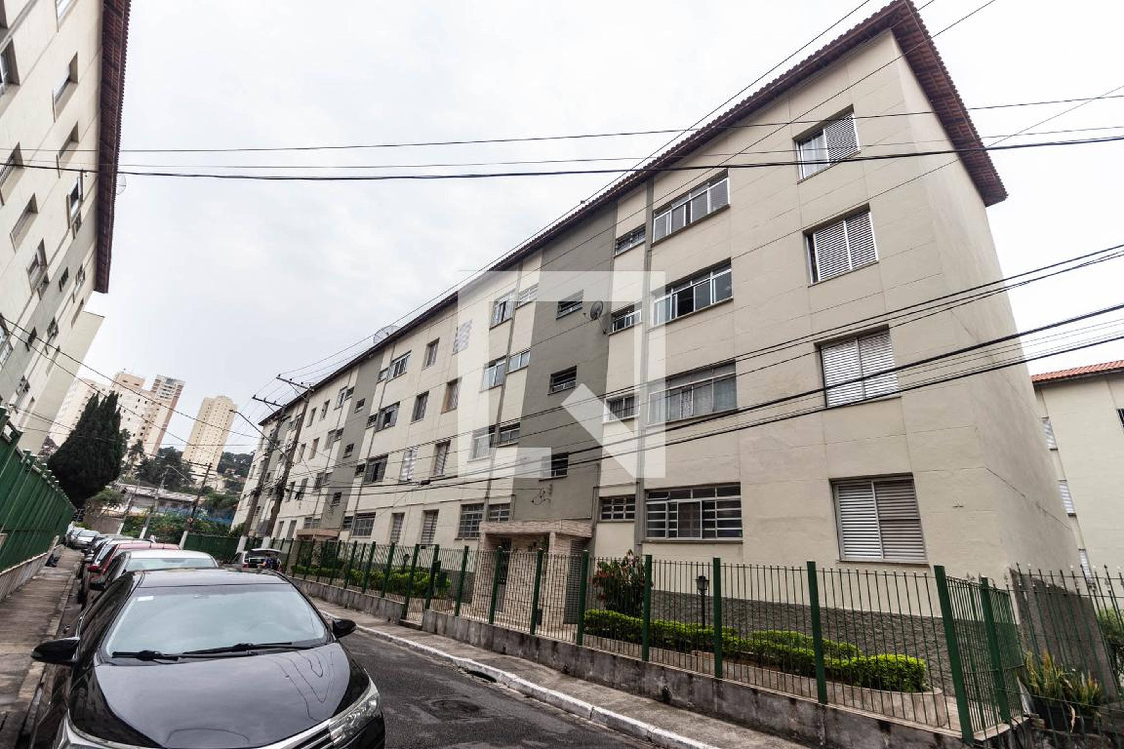 Fachada Condomínio em Rua Professor Roger Bastide, 158