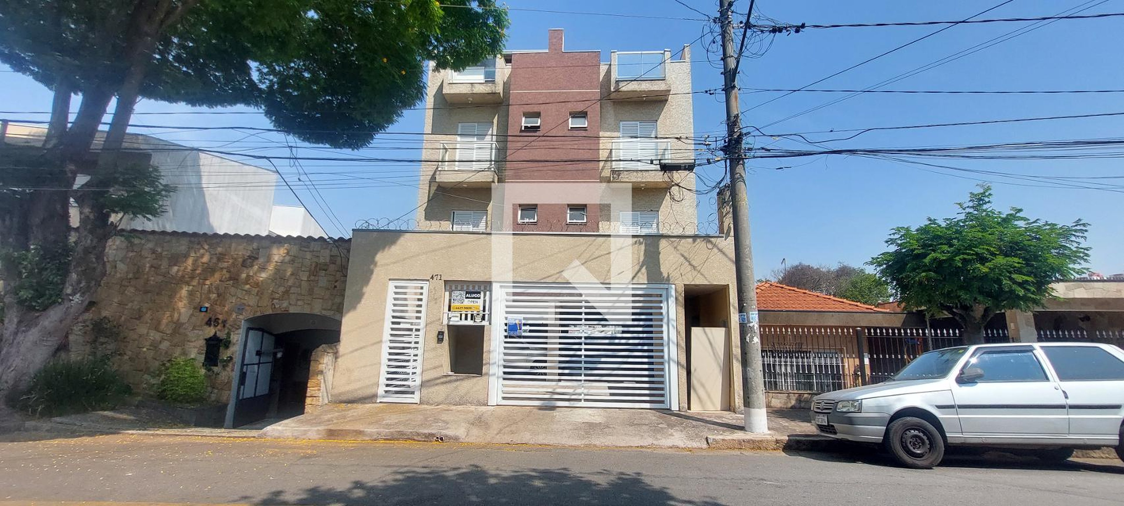 Fachada Condomínio em Rua Paula Souza, 471