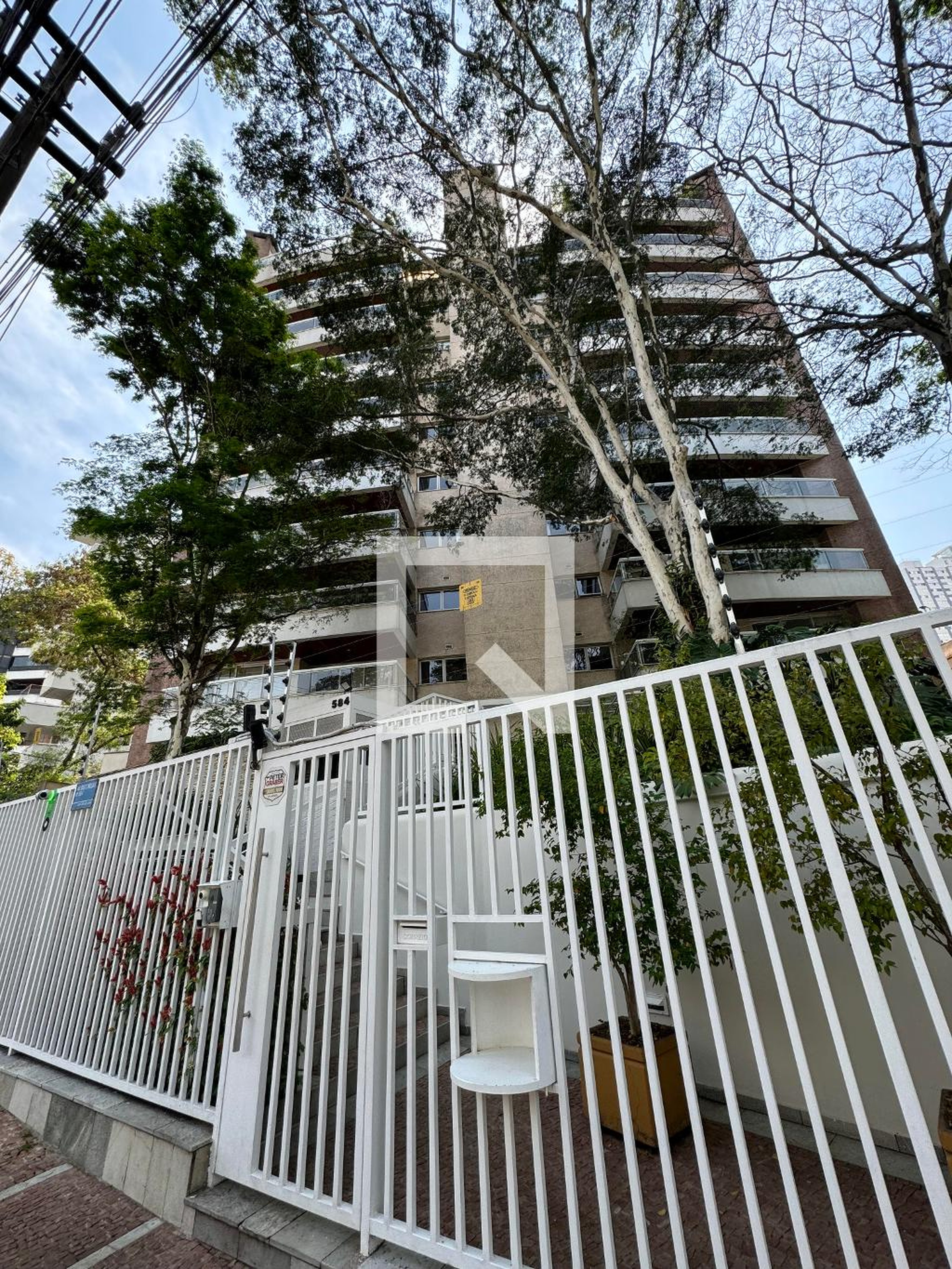 Fachada Condomínio Praça de Veneza