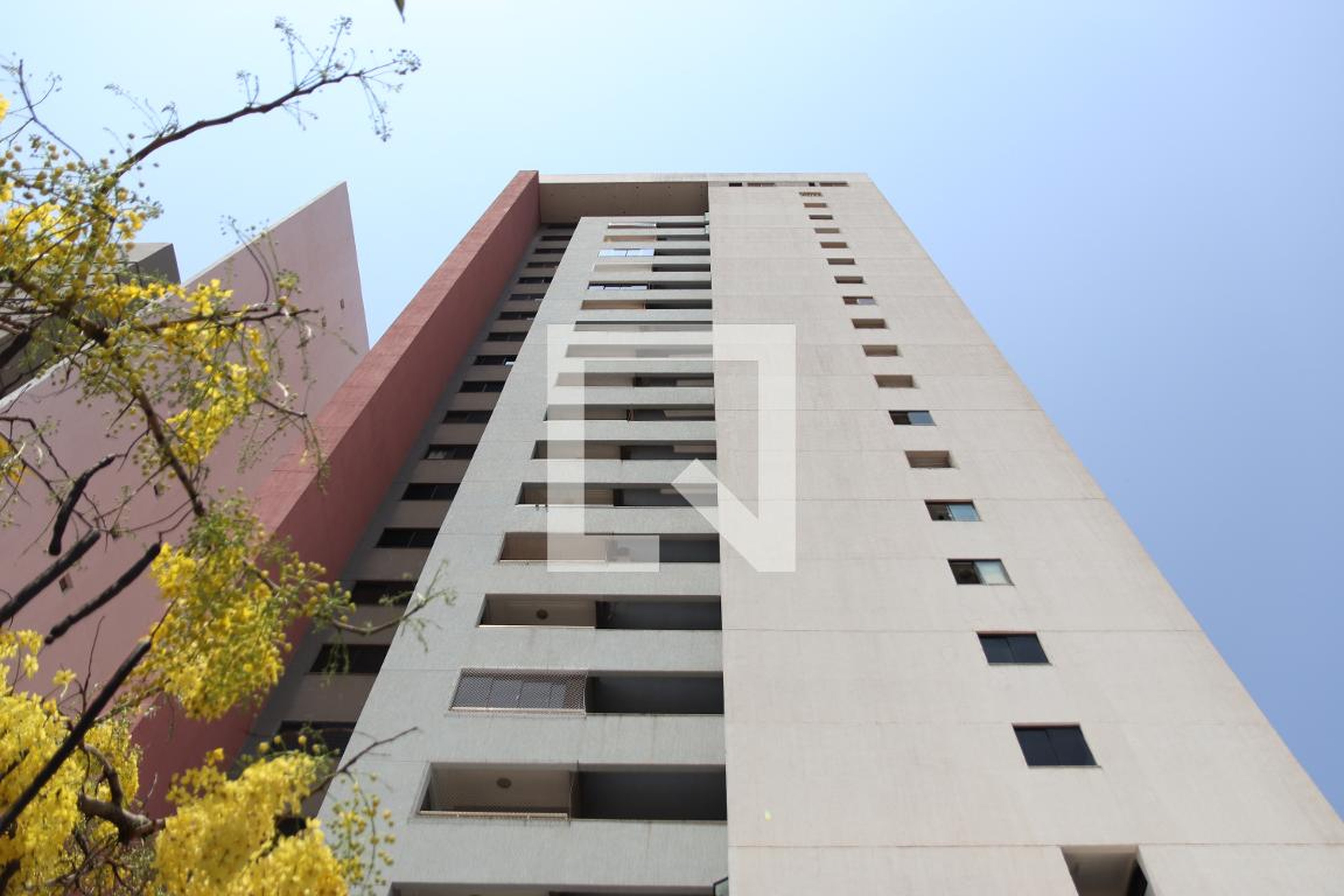 Fachada Condomínio Concept Home