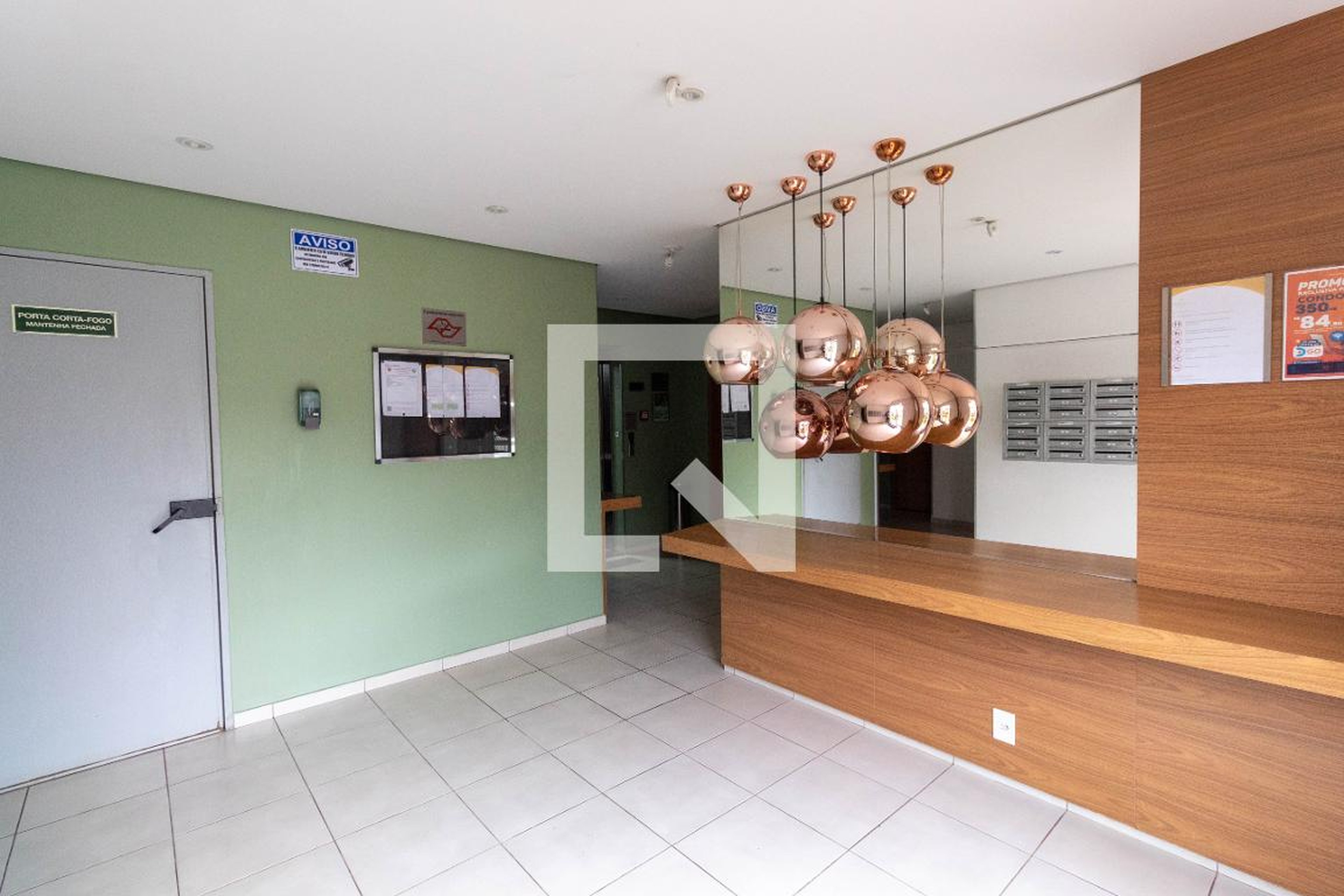 Hall de entrada - Azaléias