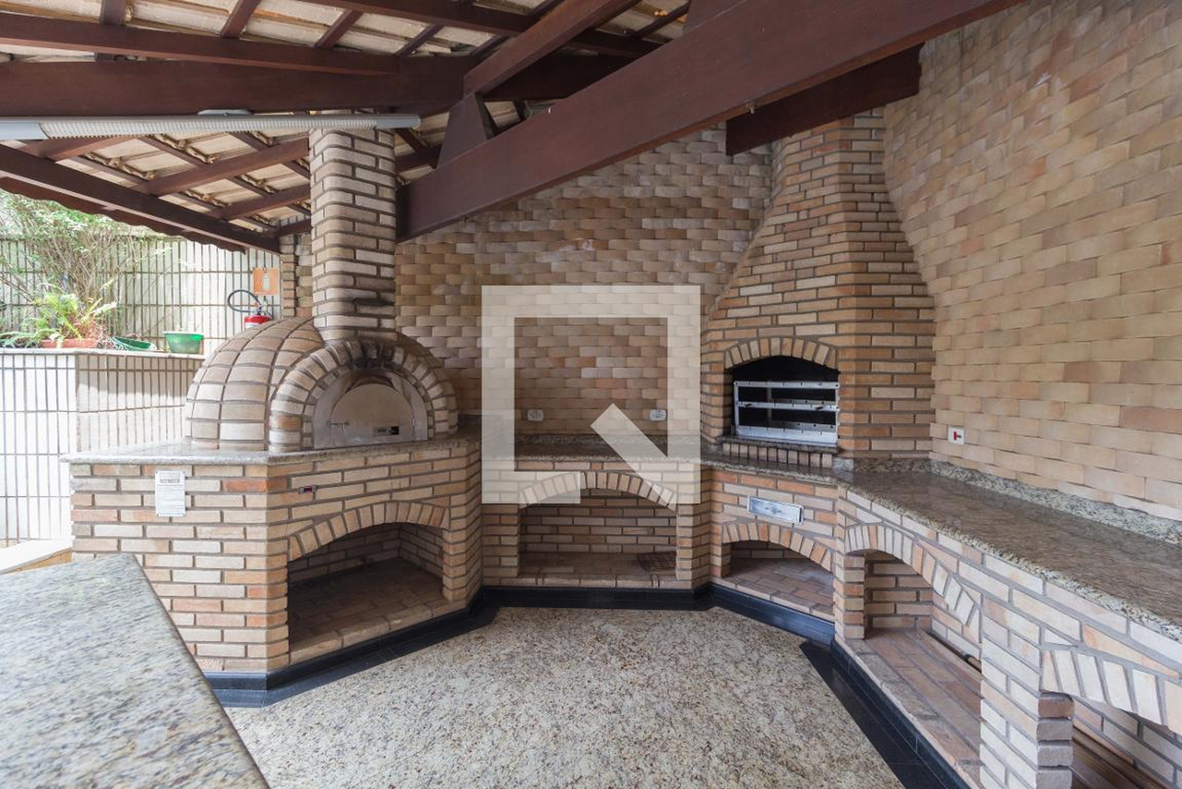 Churrasqueira - Edifício Florença