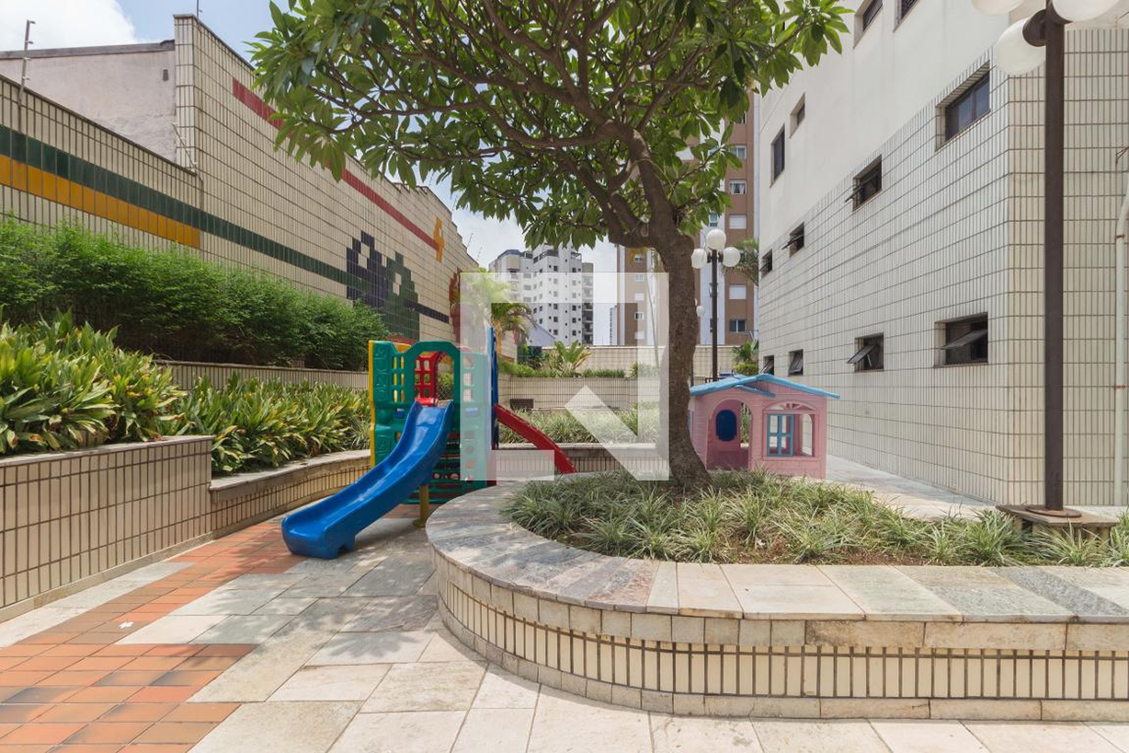 Playground - Edifício Florença