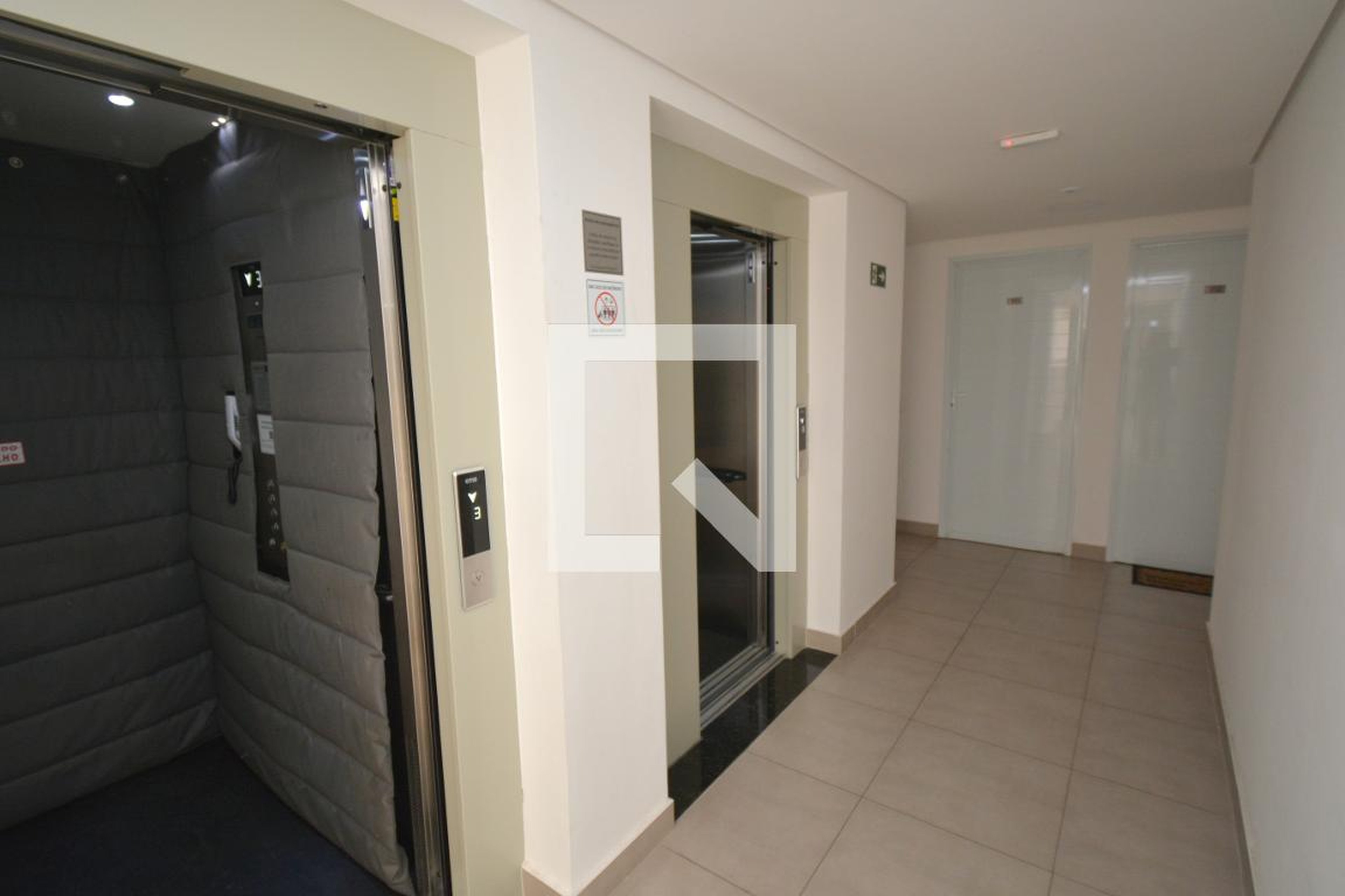 Hall de entrada - Edifício Heraldo Coutinho