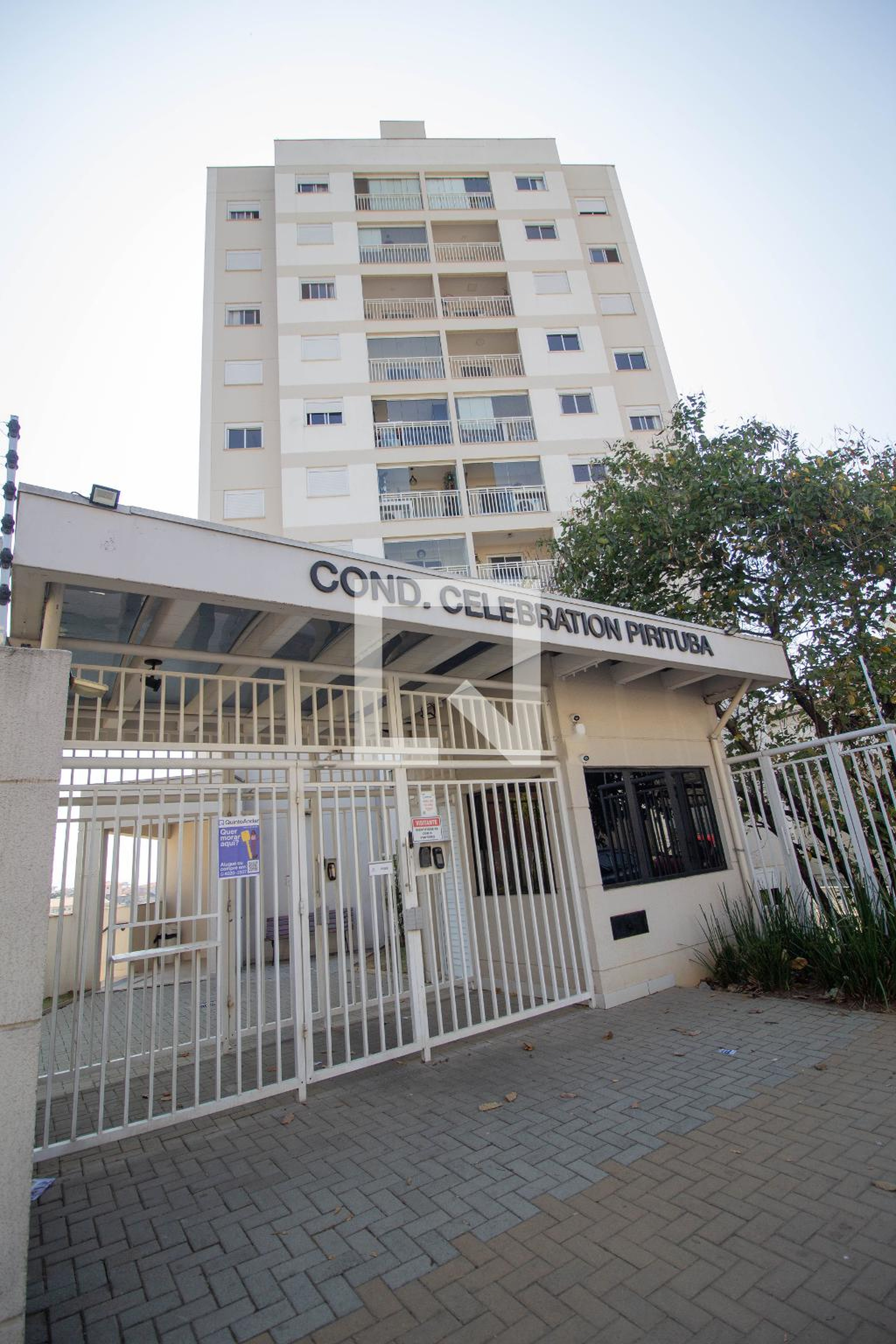 Fachada Condomínio em Avenida Paula Ferreira, 2936