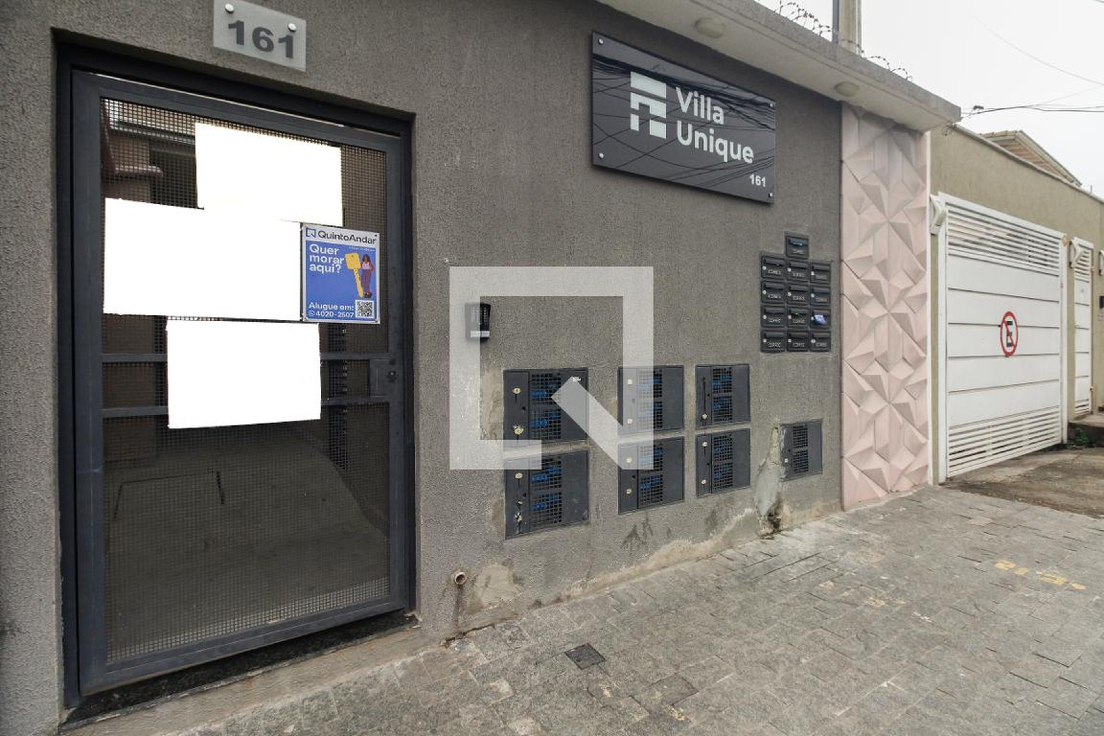 Fachada Condomínio em Rua Durvalina, 161