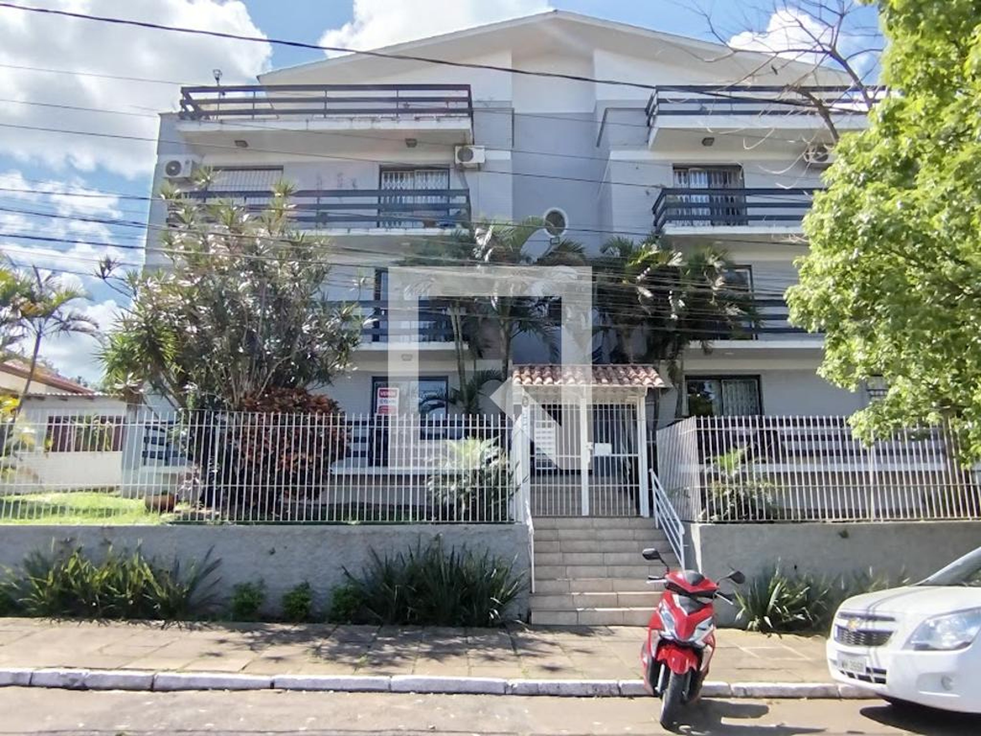 Fachada Condomínio em Rua Camaquã, 285