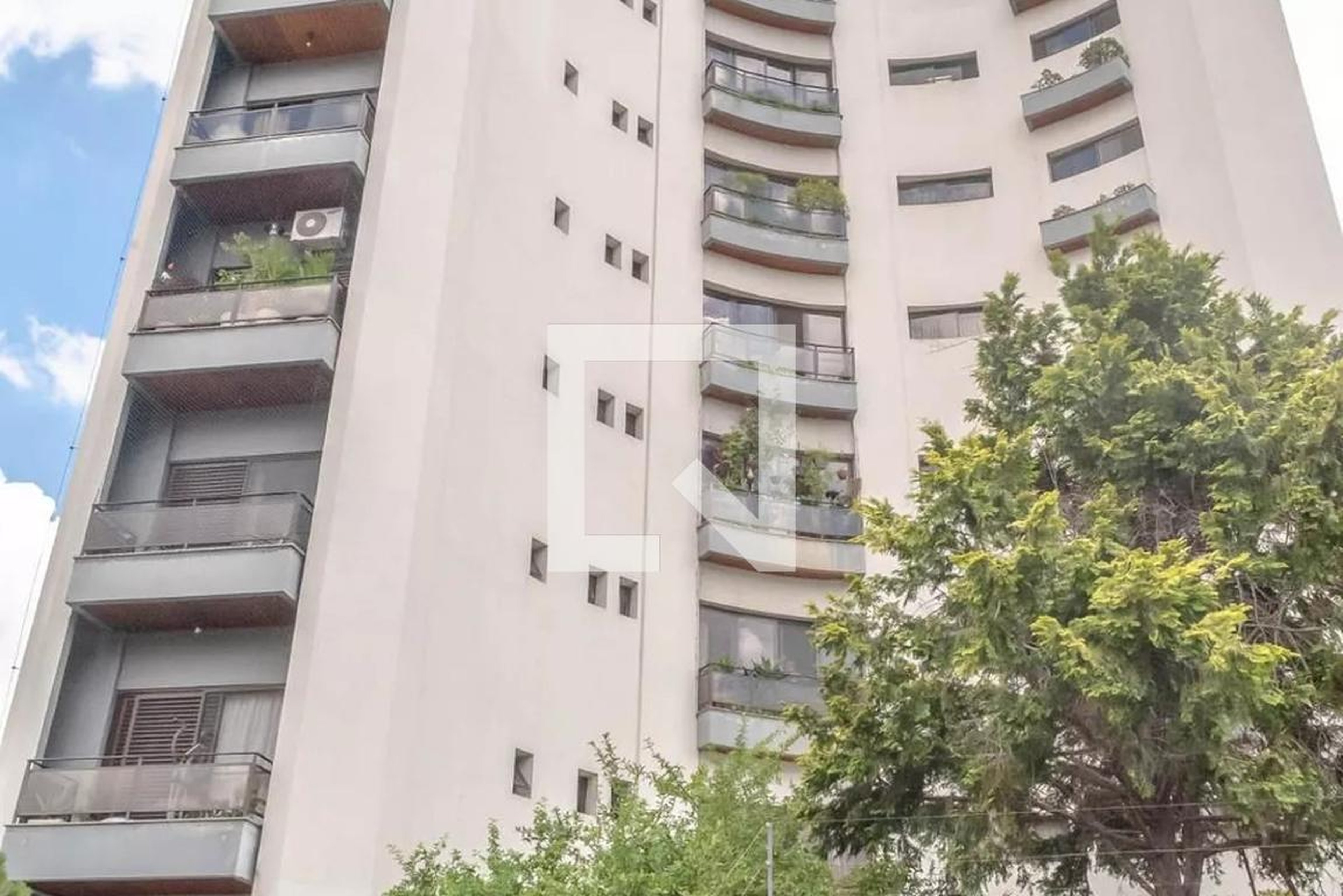 Fachada Condomínio Rua Arnaldo Vallardi Portilho, 368