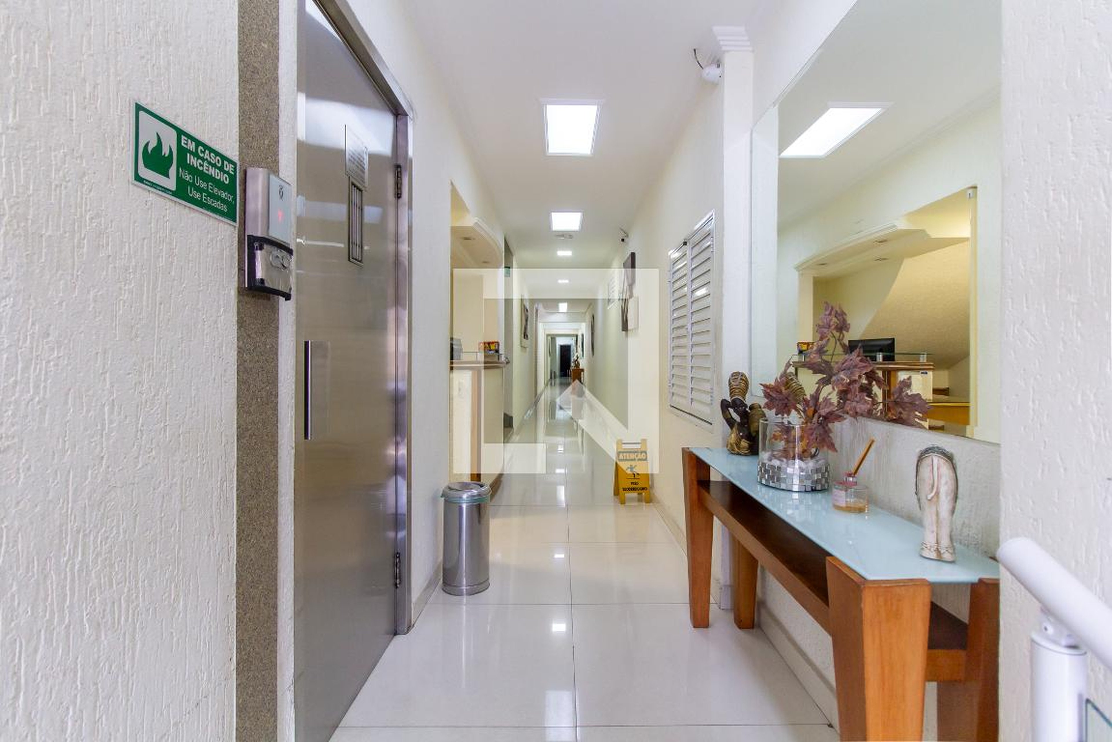 Hall social - Edifício Anhangüera