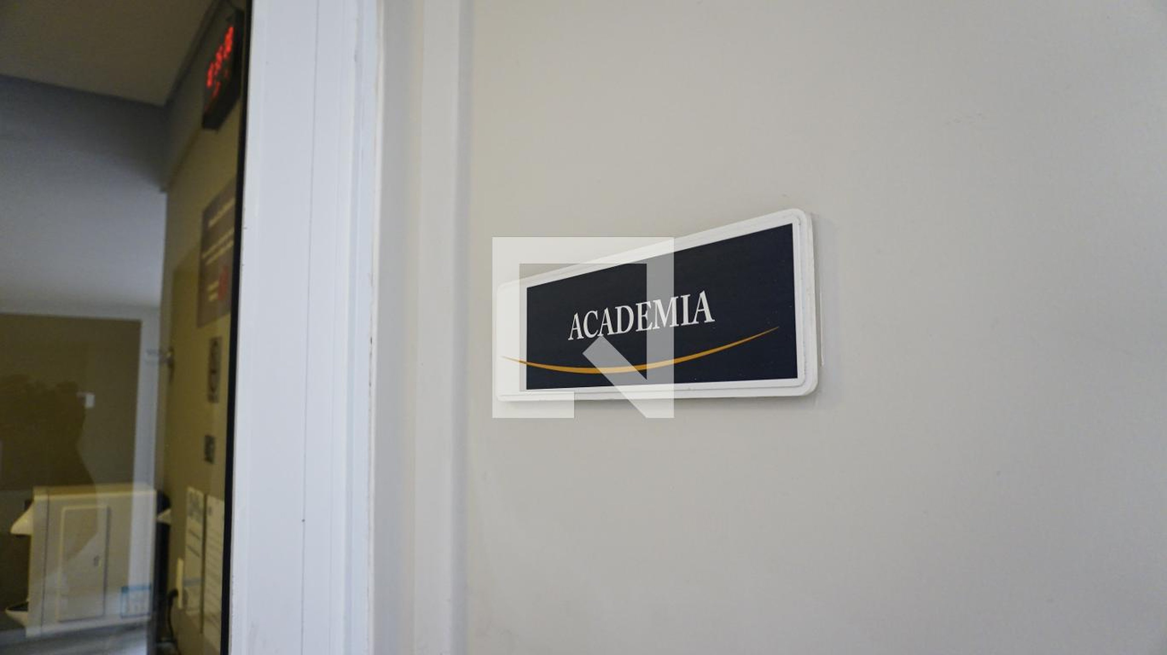 Academia - Viure