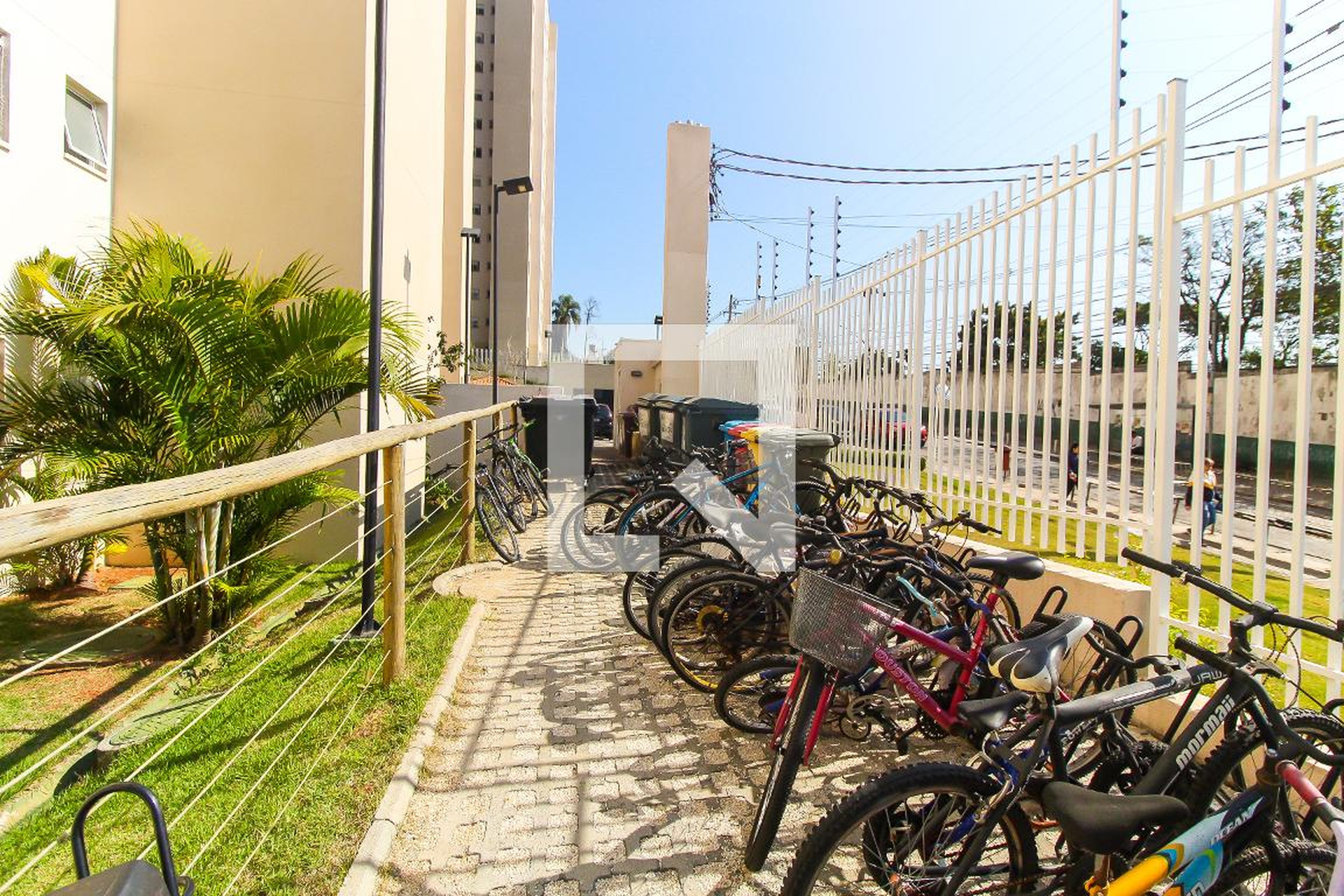 Bicicletário - Plano & Parque do Carmo II