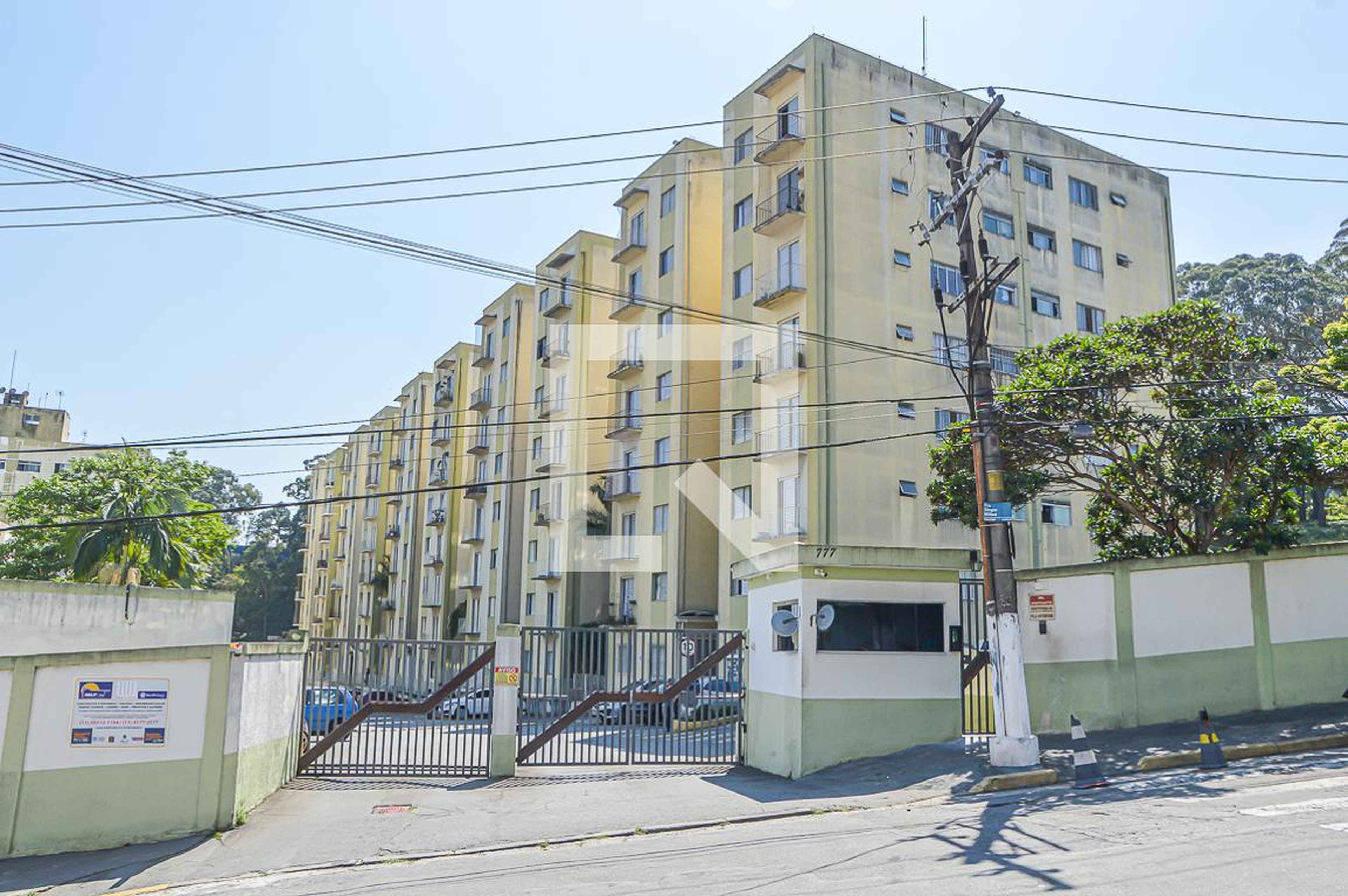 Fachada do Prédio Condomínio Coemil VIII