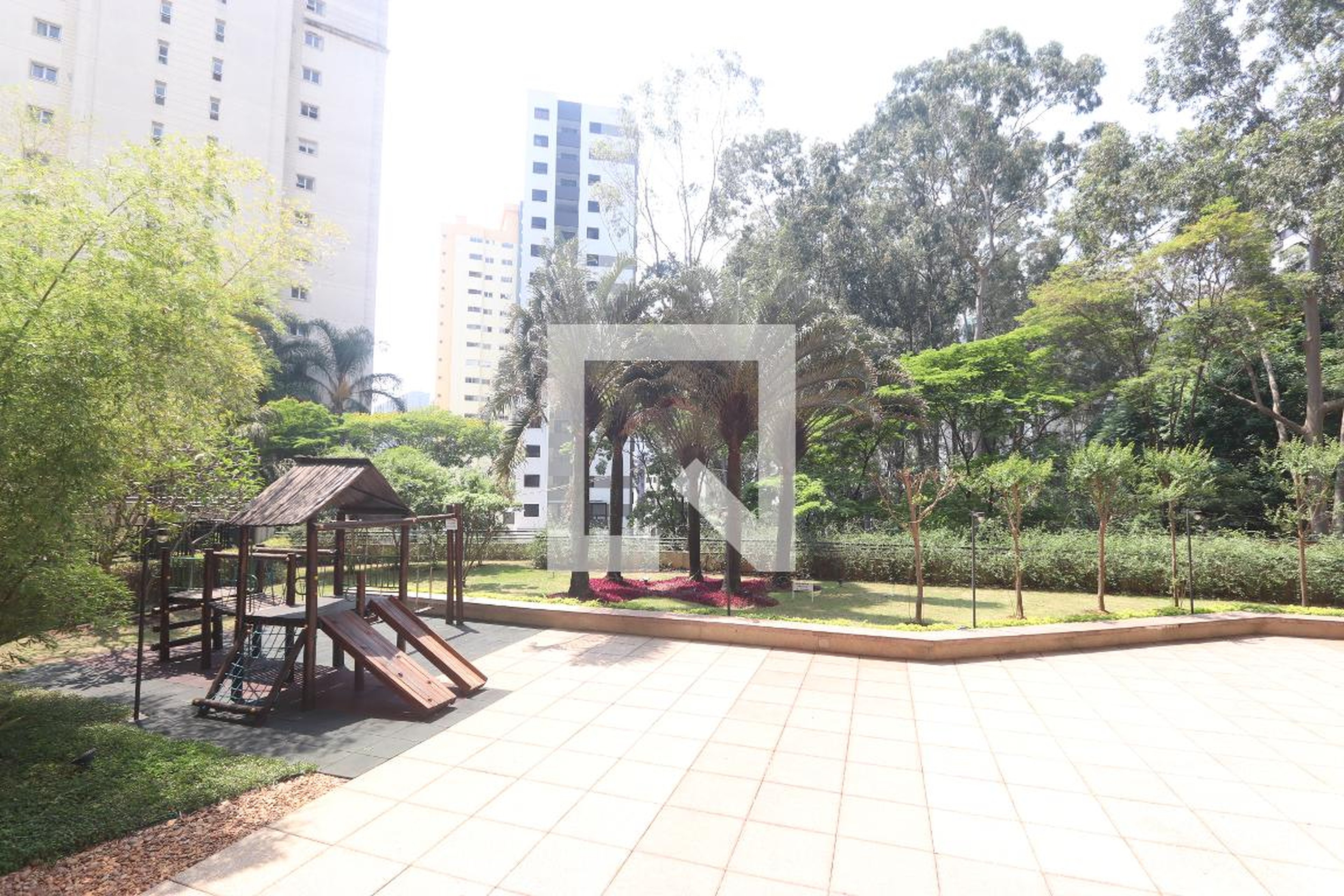 Area Comum - Edifício Porte de Montmartre