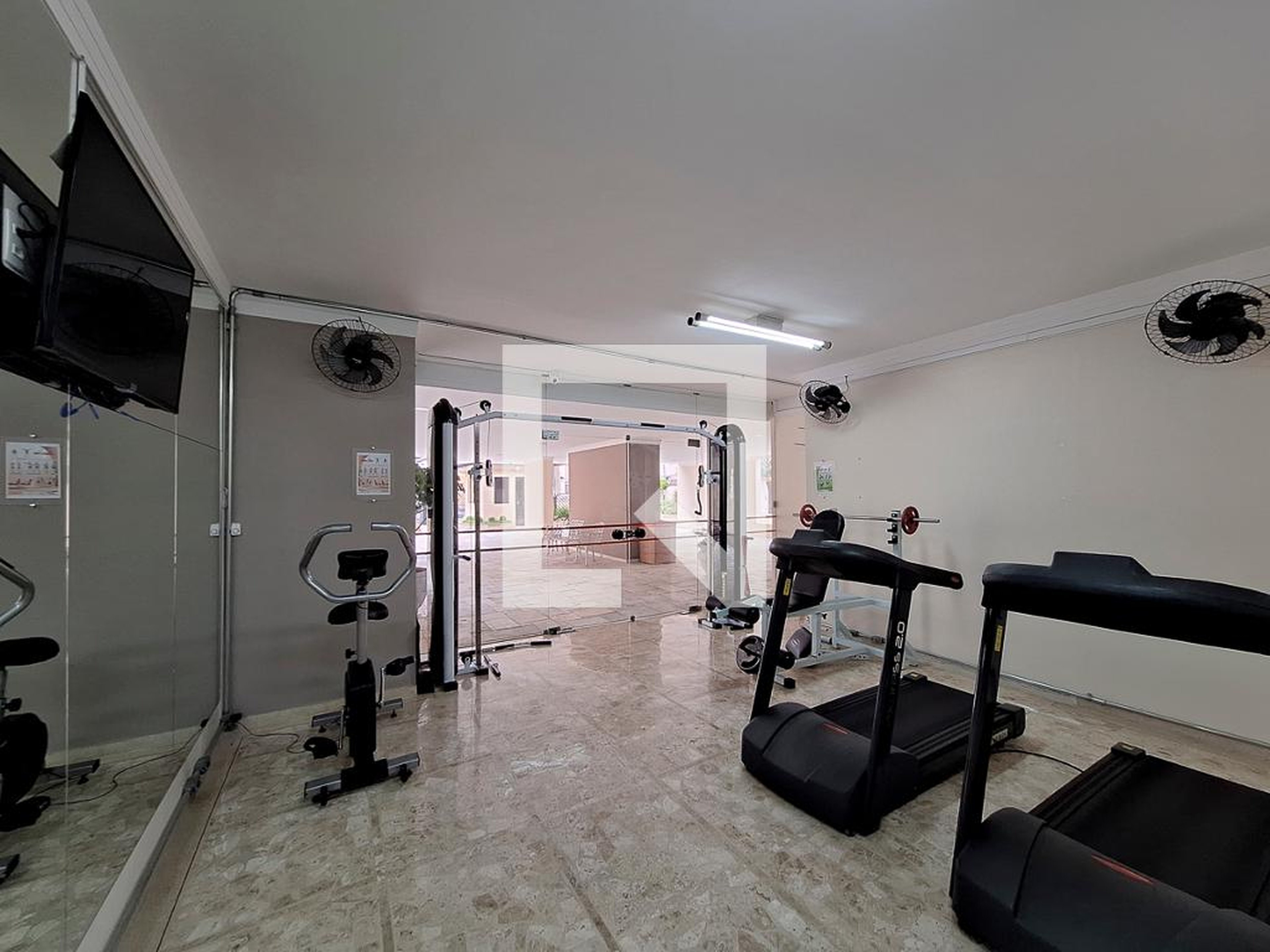 Academia - Edifício Vinte e Oito de Maio