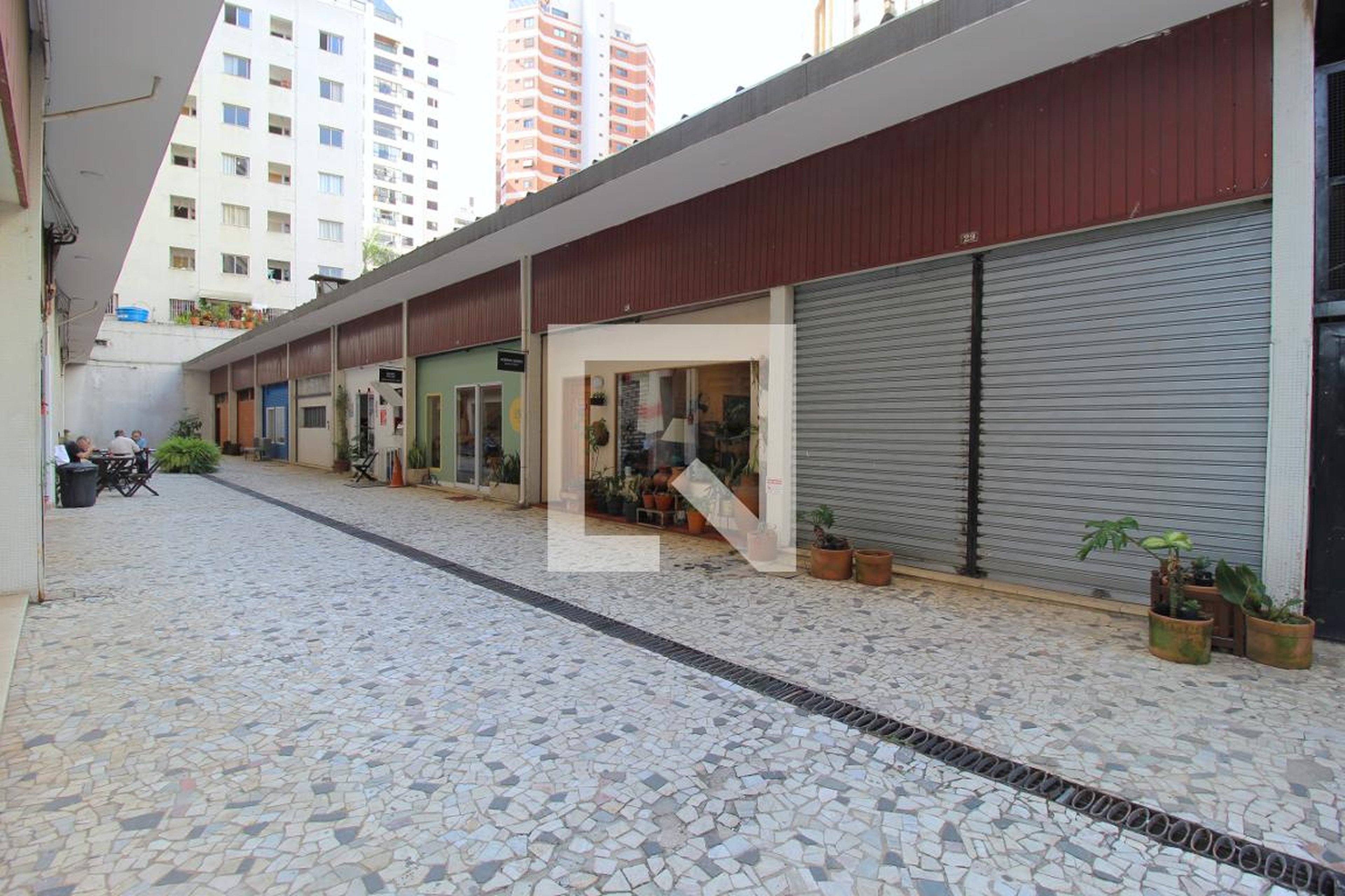 Condomínio - Indianópolis-Petrópolis