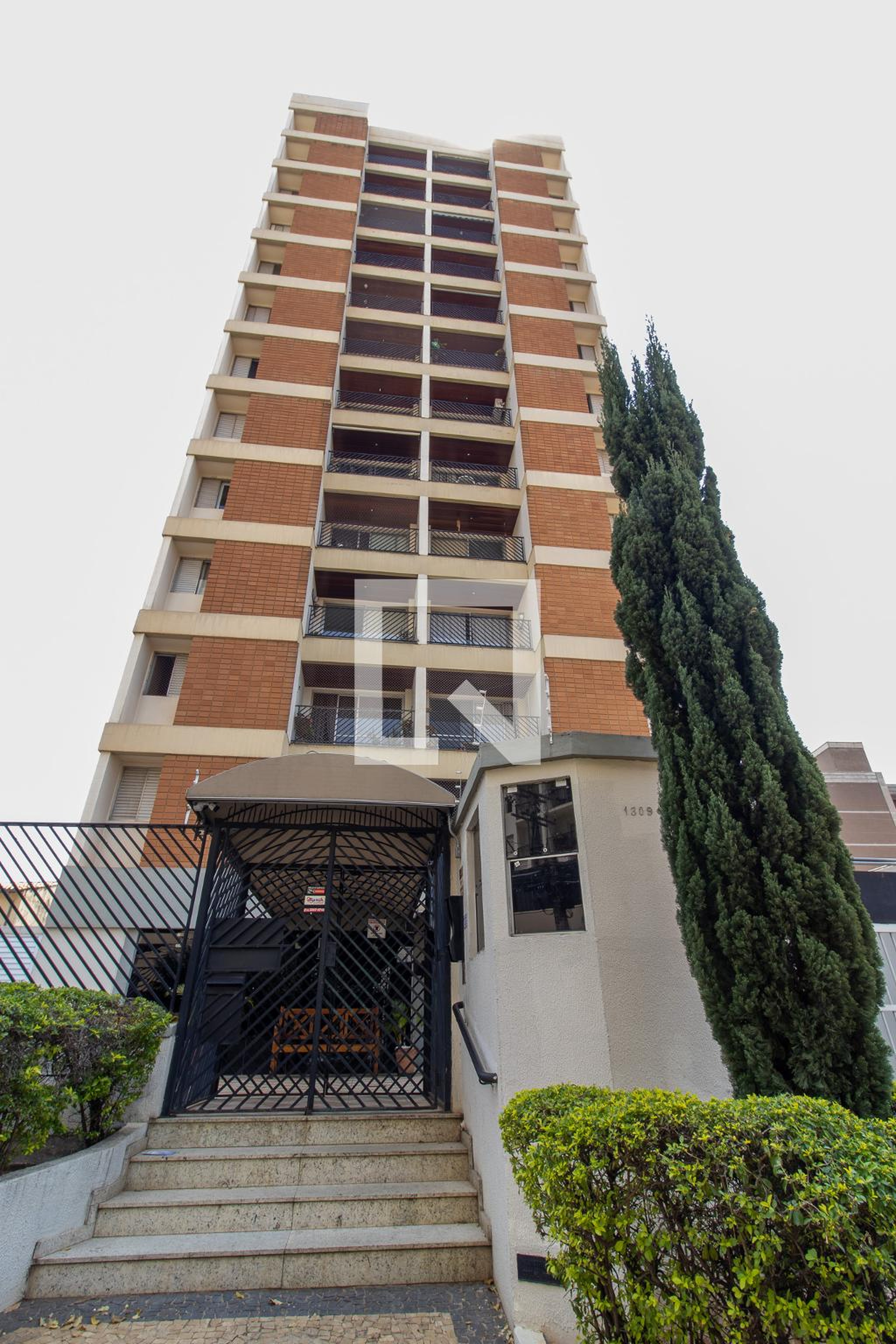Fachada Condomínio em Rua Uruguaiana, 1309