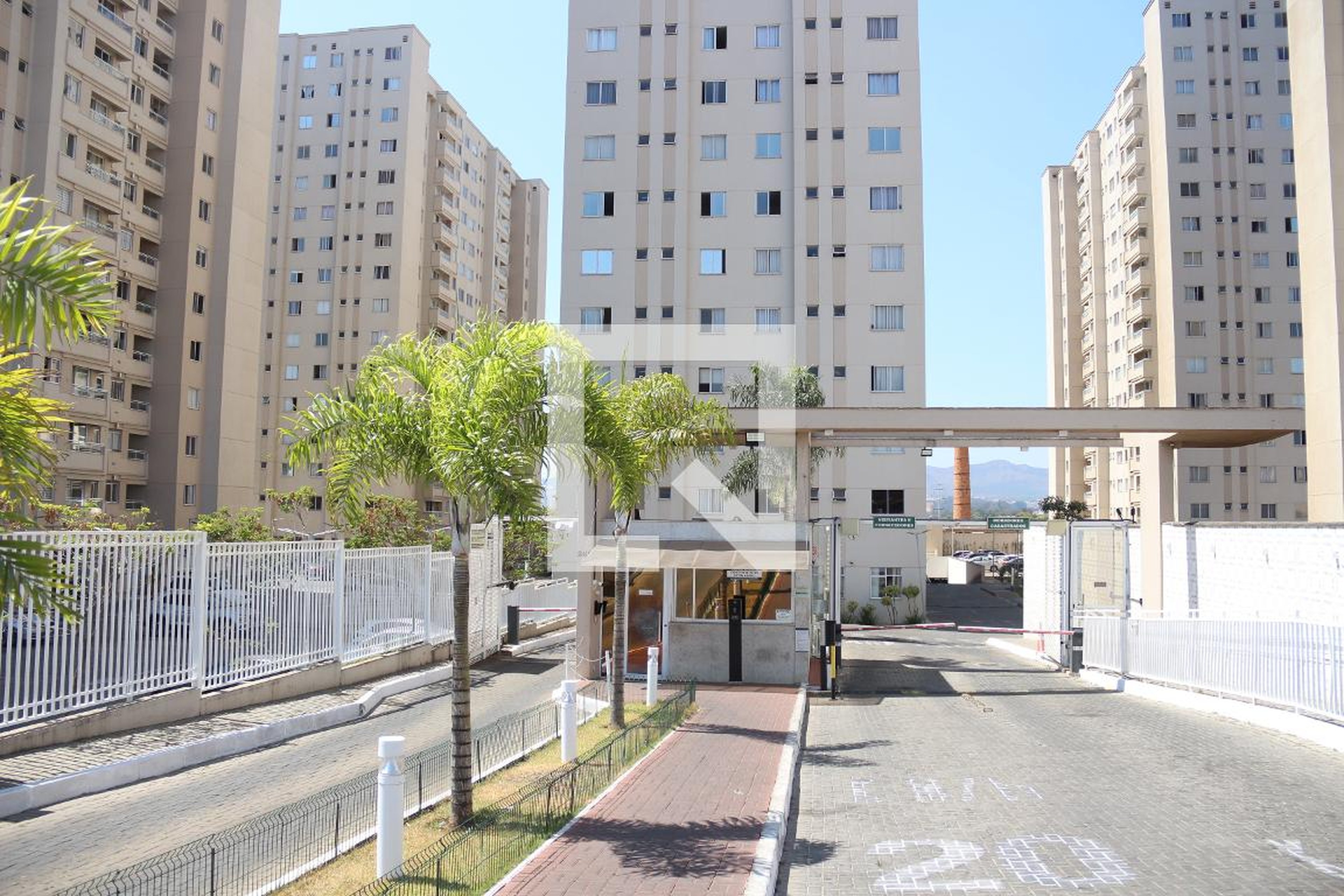 Fachada Condomínio em Rua Marechal Humberto de Alencar Castelo Branco, 165