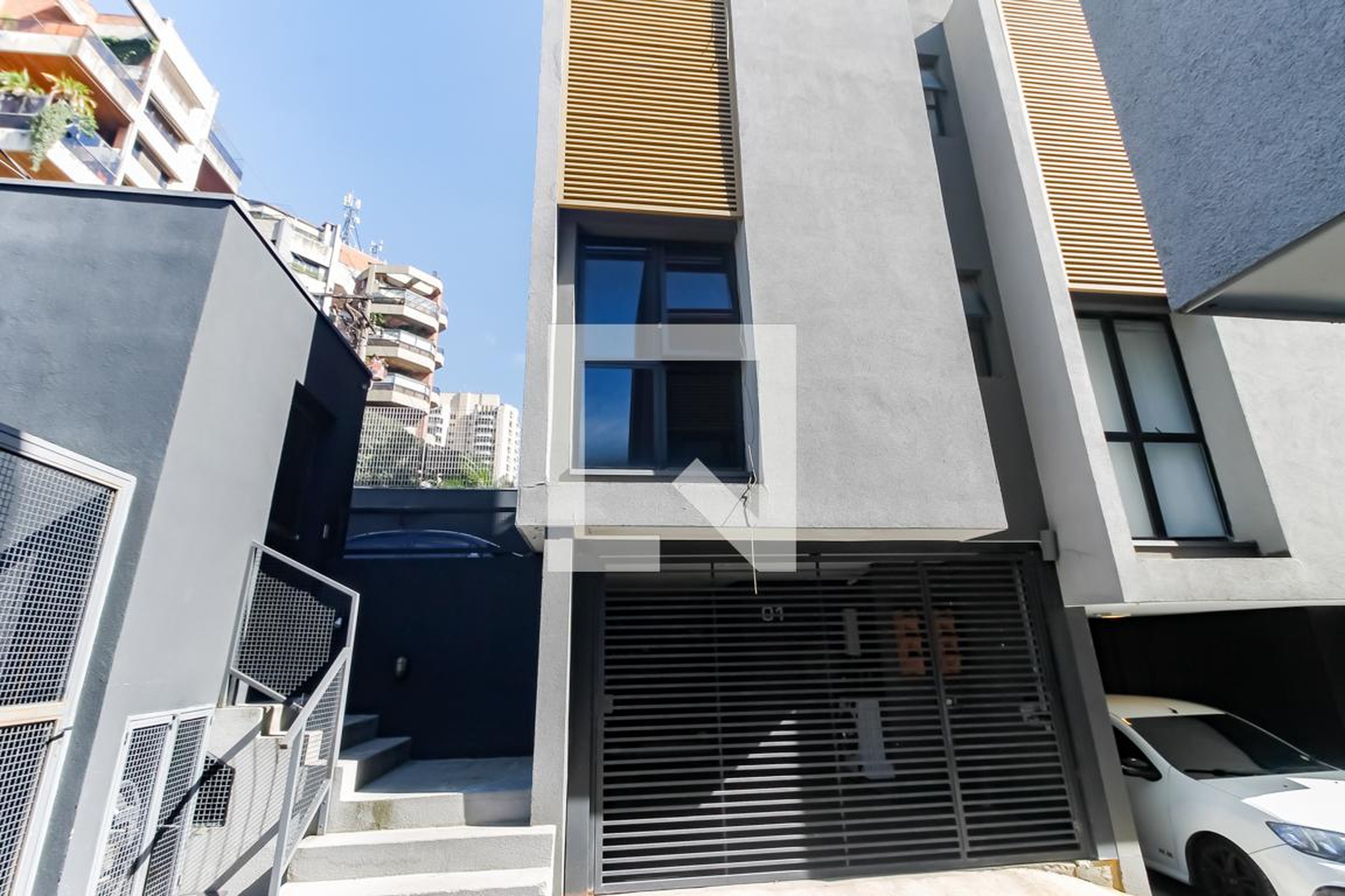 Fachada do Prédio Condomínio em Avenida Barão de Monte Mor, 20