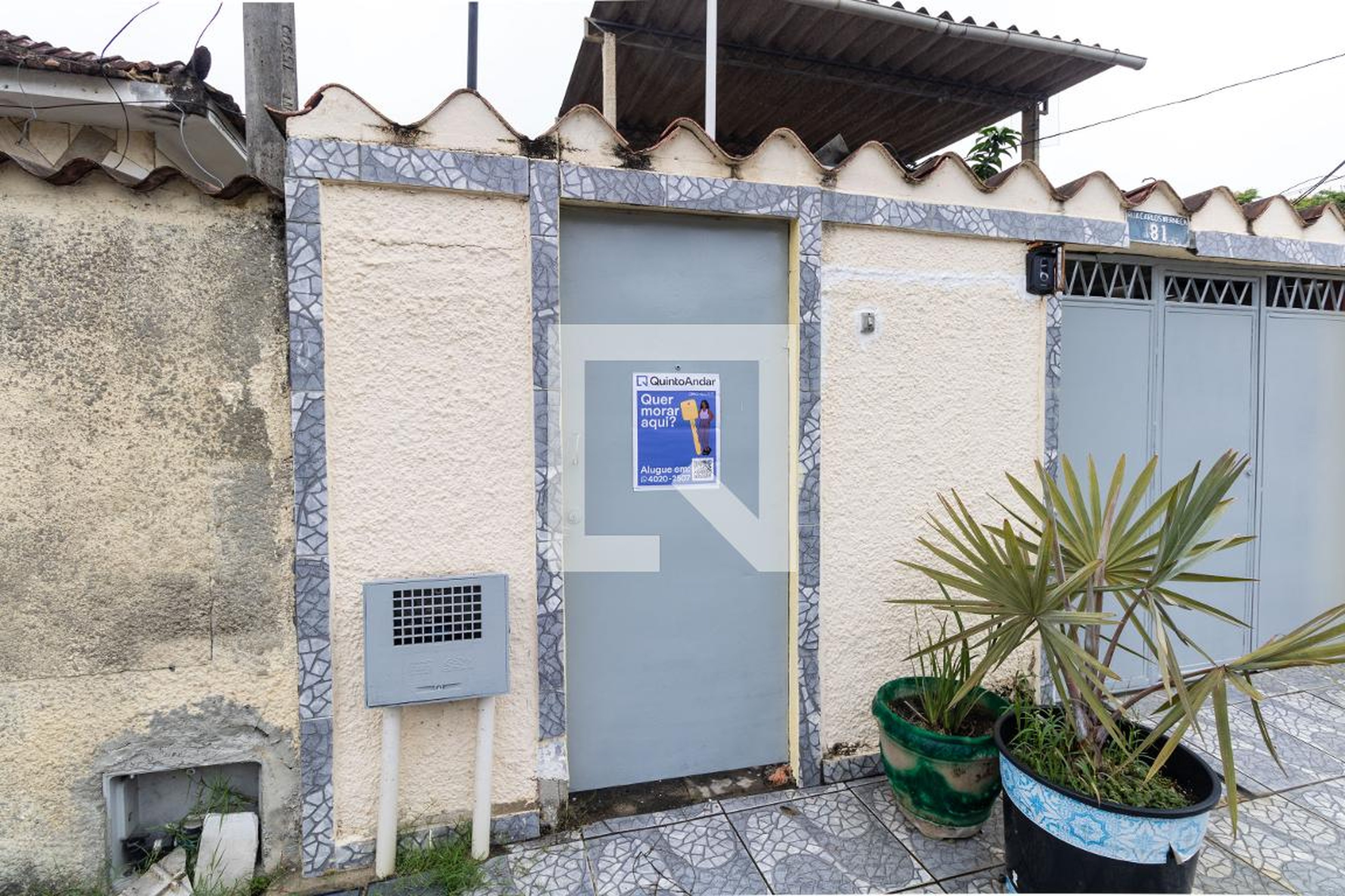 Fachada Condomínio em Rua Carlos Werneck, 81