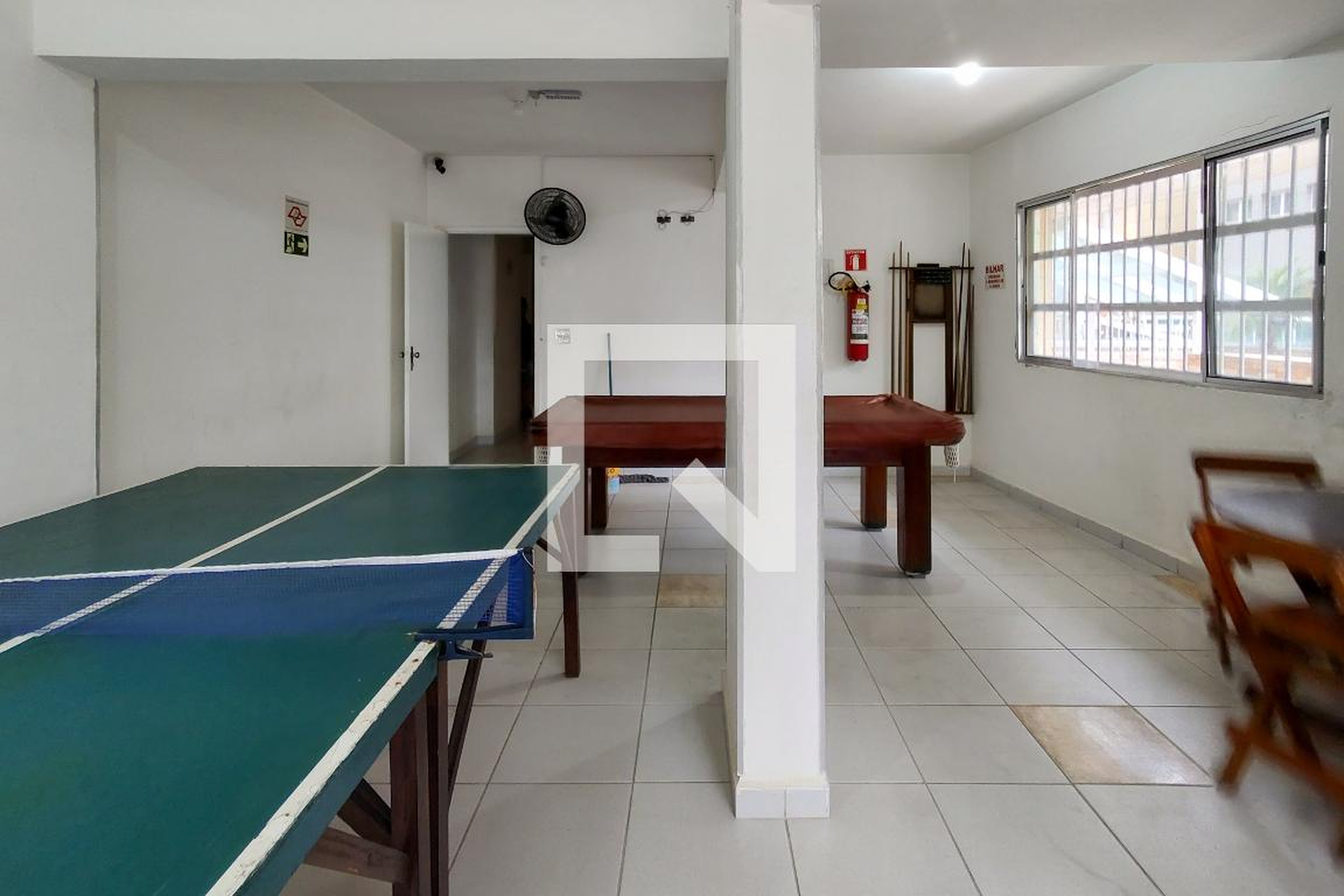 Salão de jogos - Gabriela Mourão