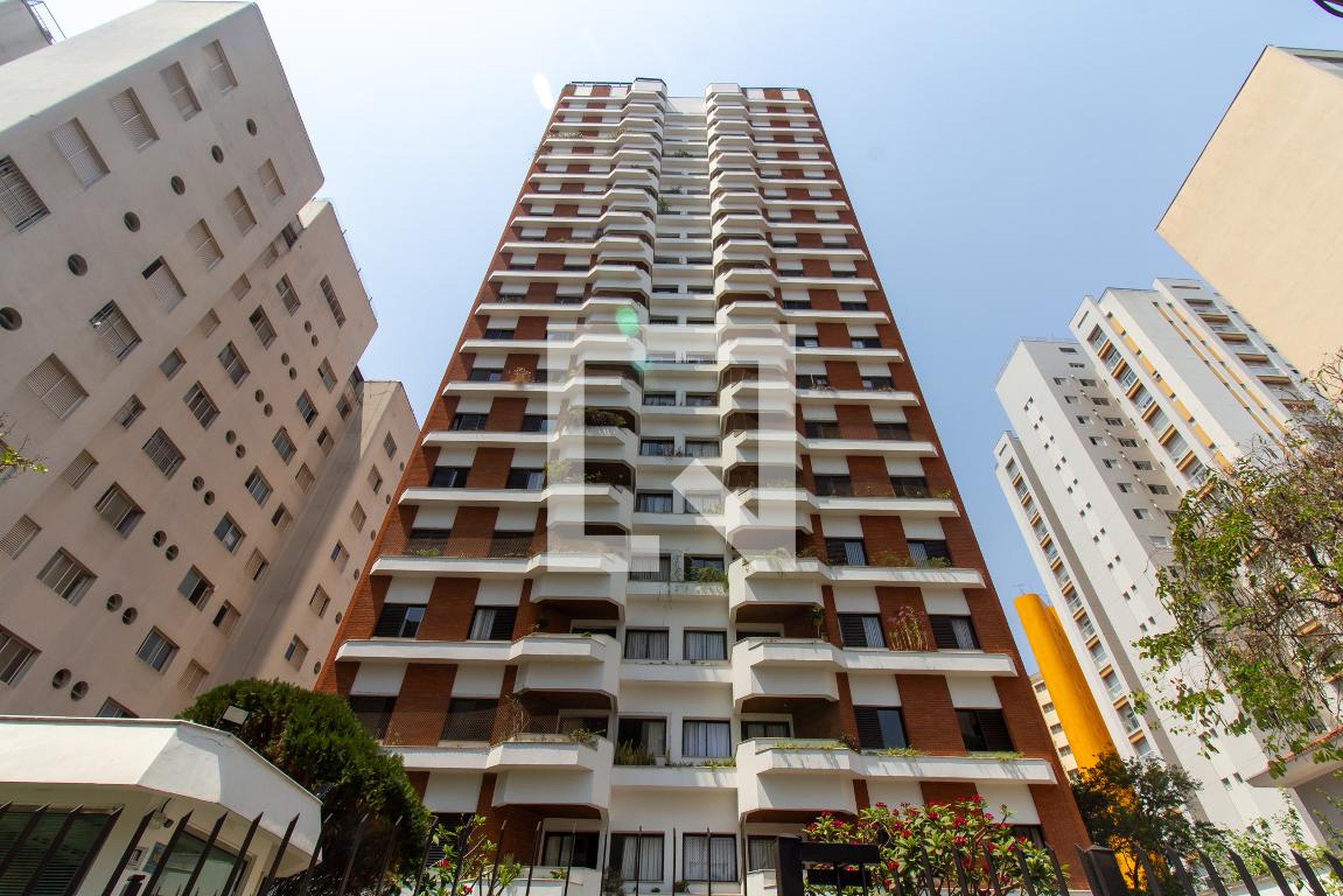 Fachada do Prédio Condomínio Mayfair Gardens