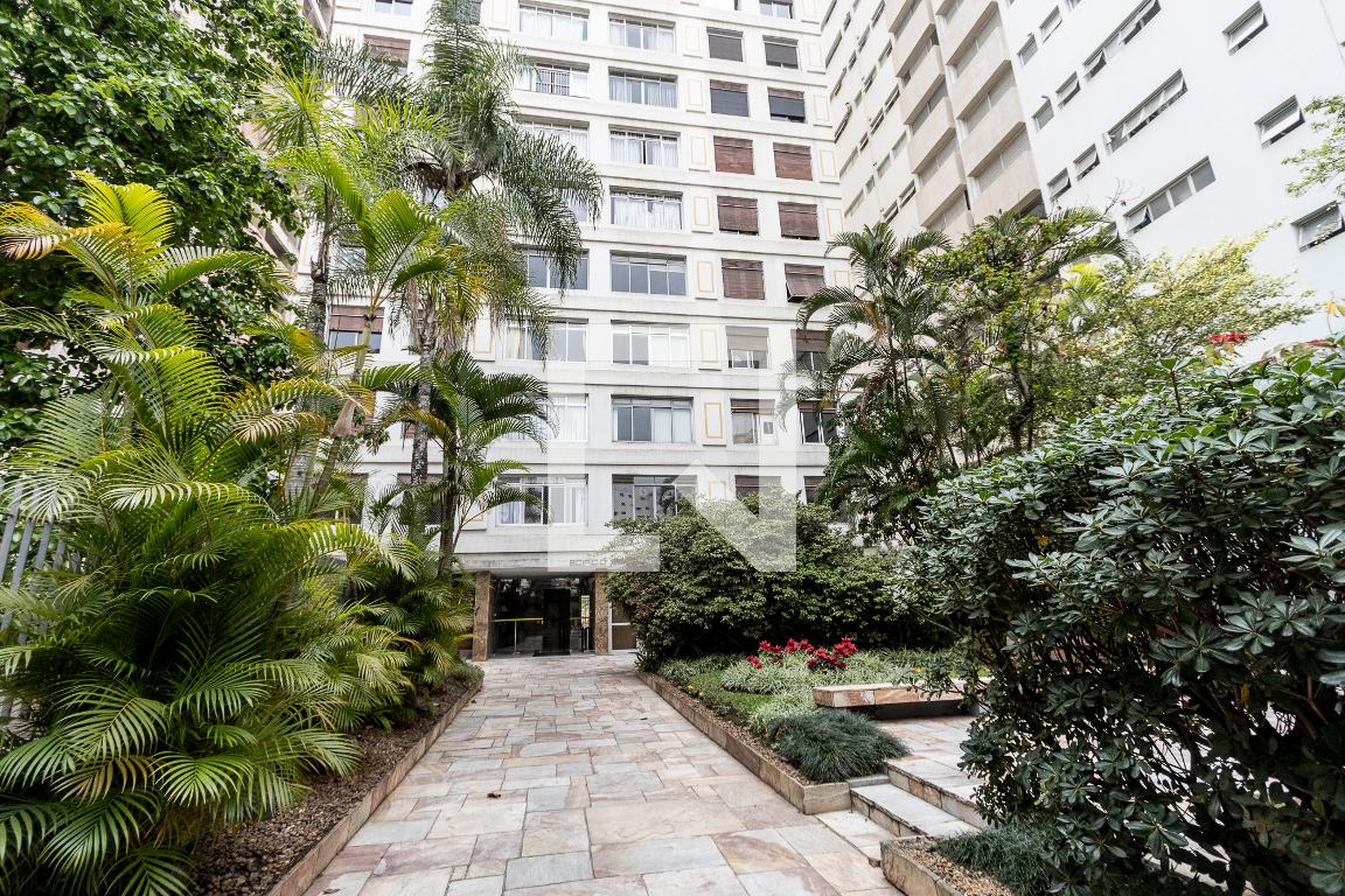 Fachada do Condomínio Edifício Sena