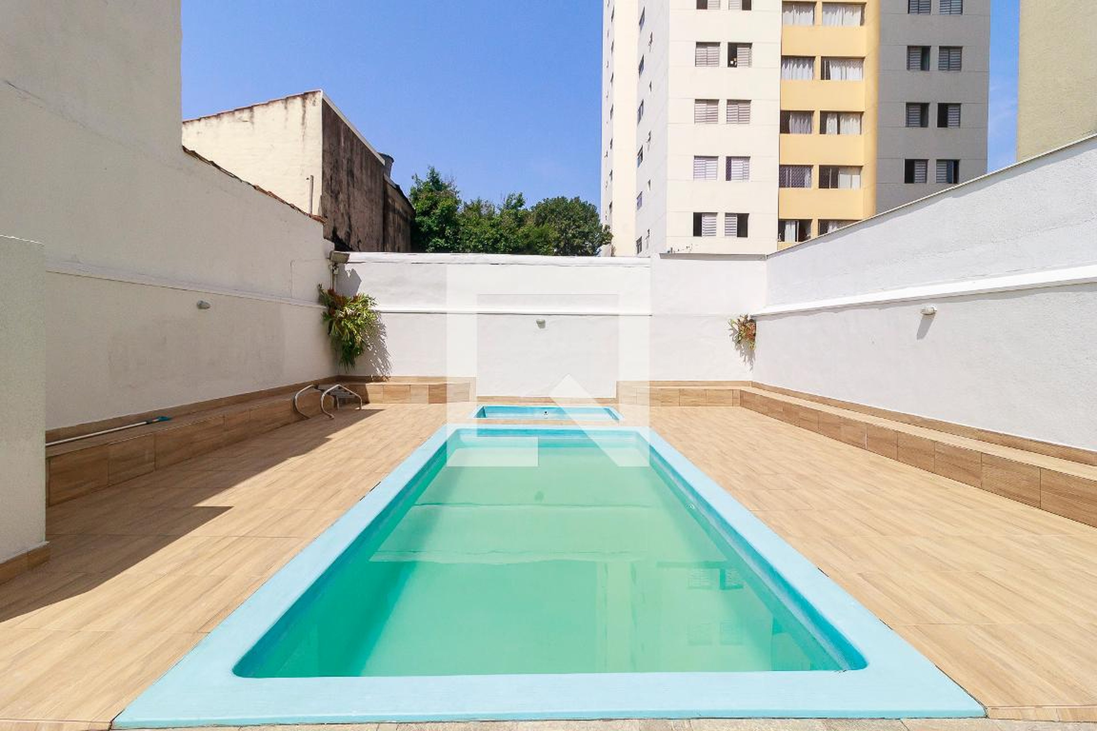 Piscina - Edifício Marina