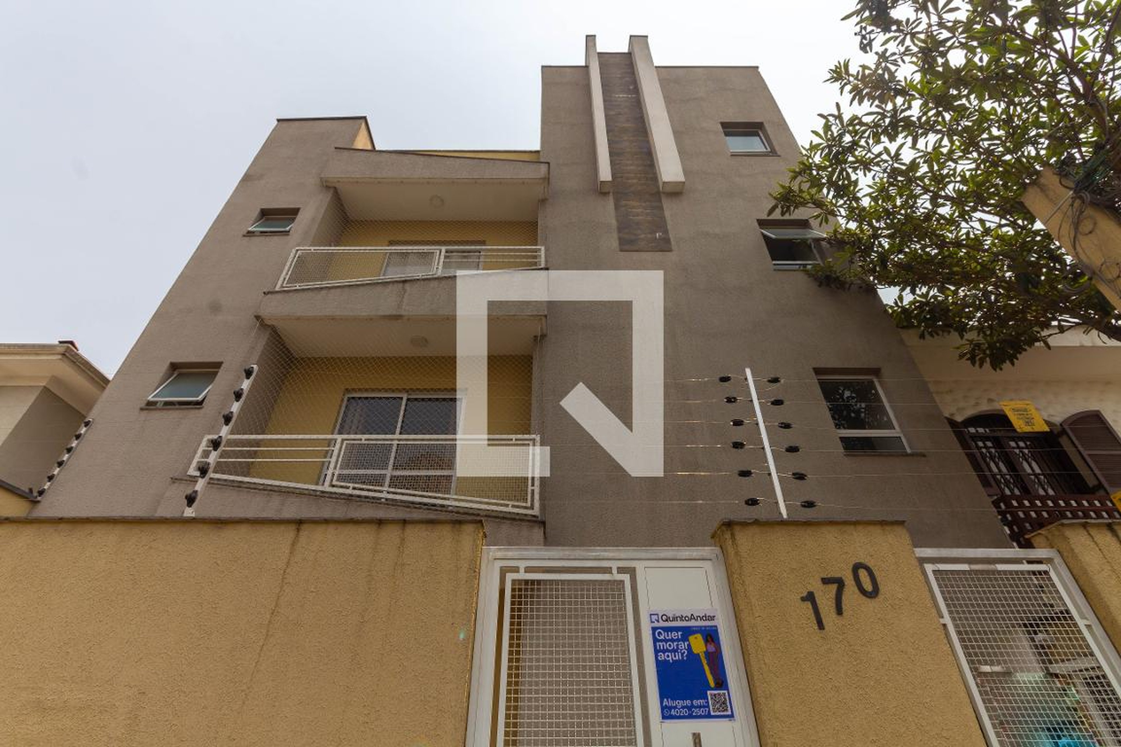 Fachada do Prédio Condomínio Joana D' Arc