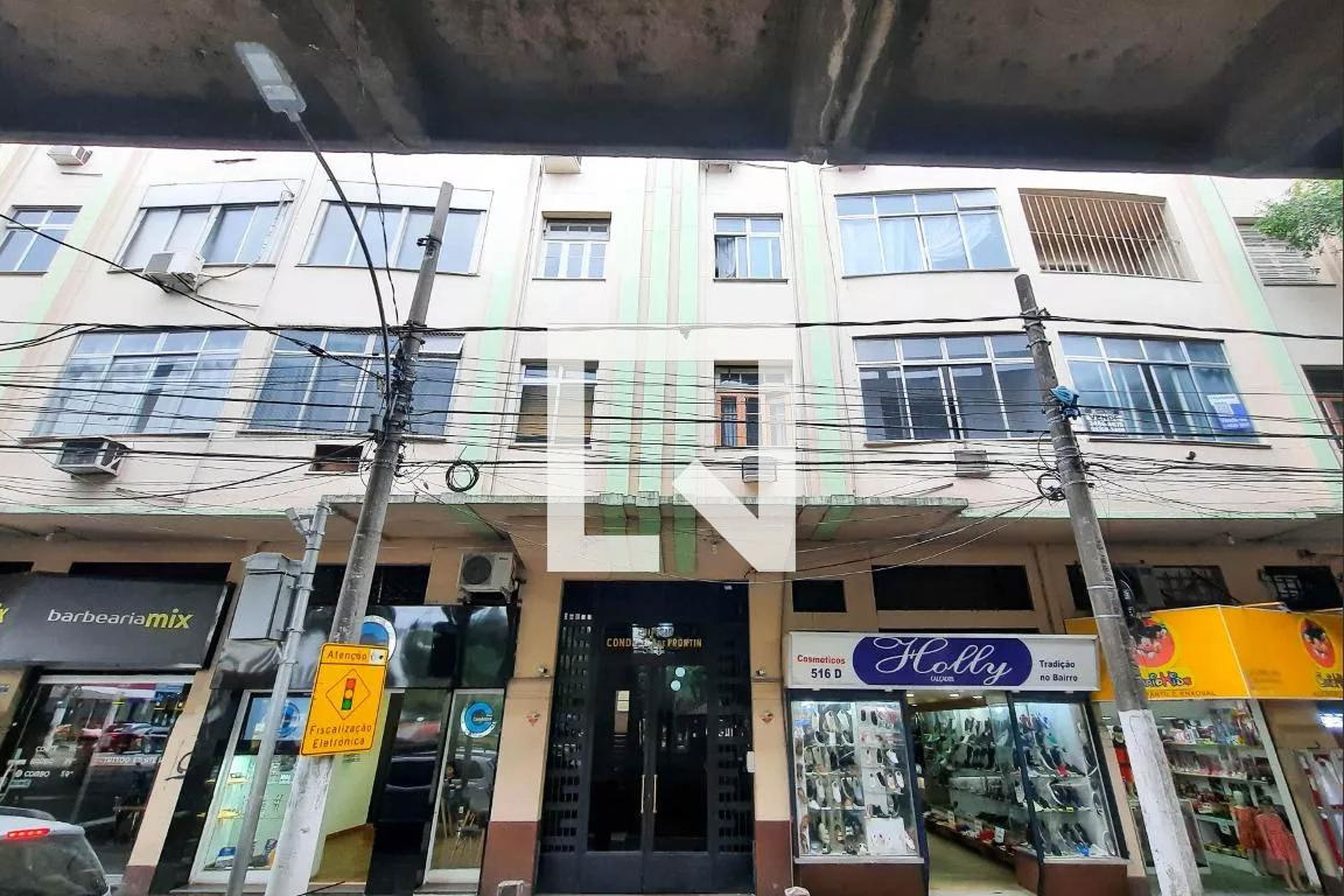 Fachada Condomínio essa Paulo Frontin