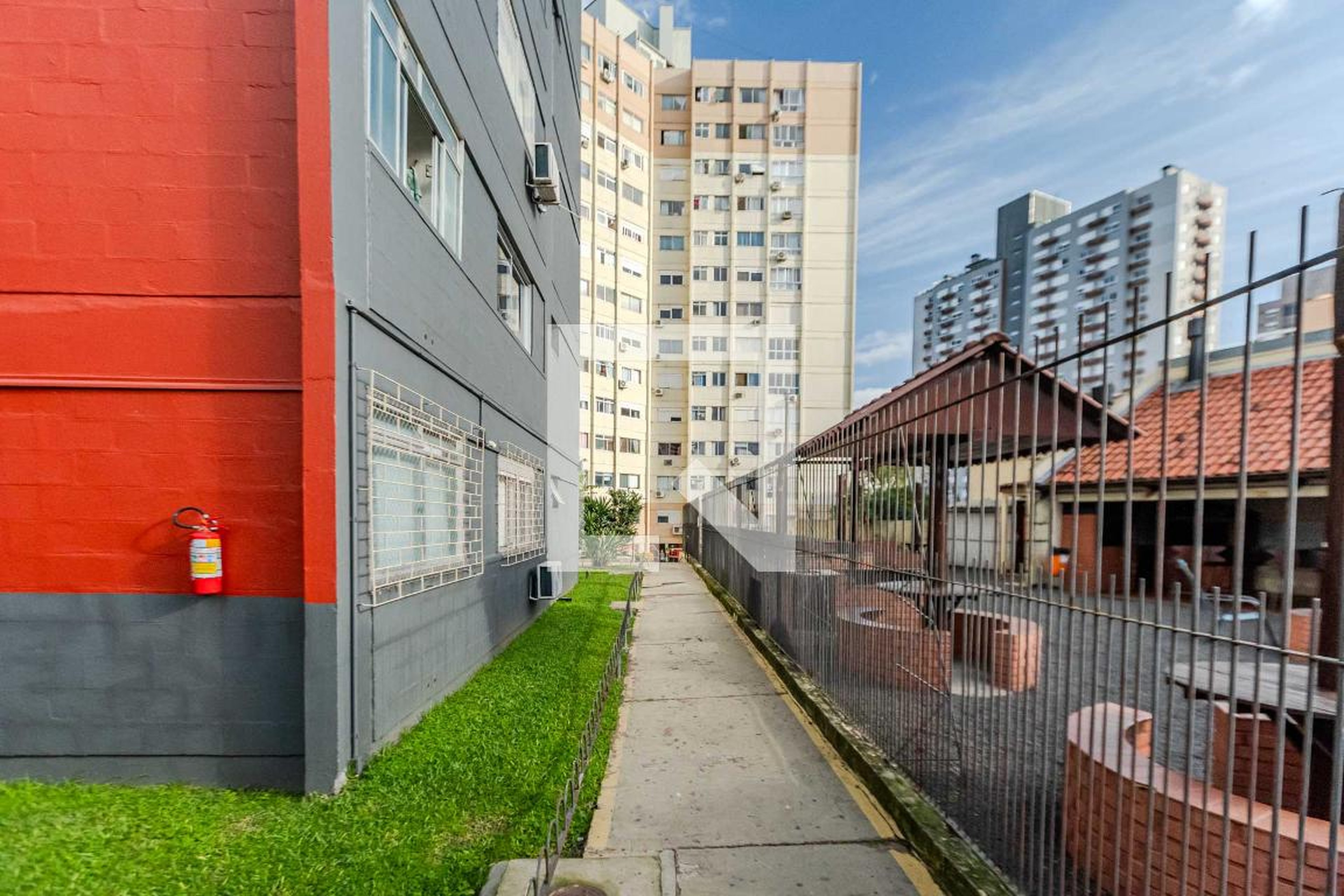 Condomínio - Edifício Residencial Parque Village