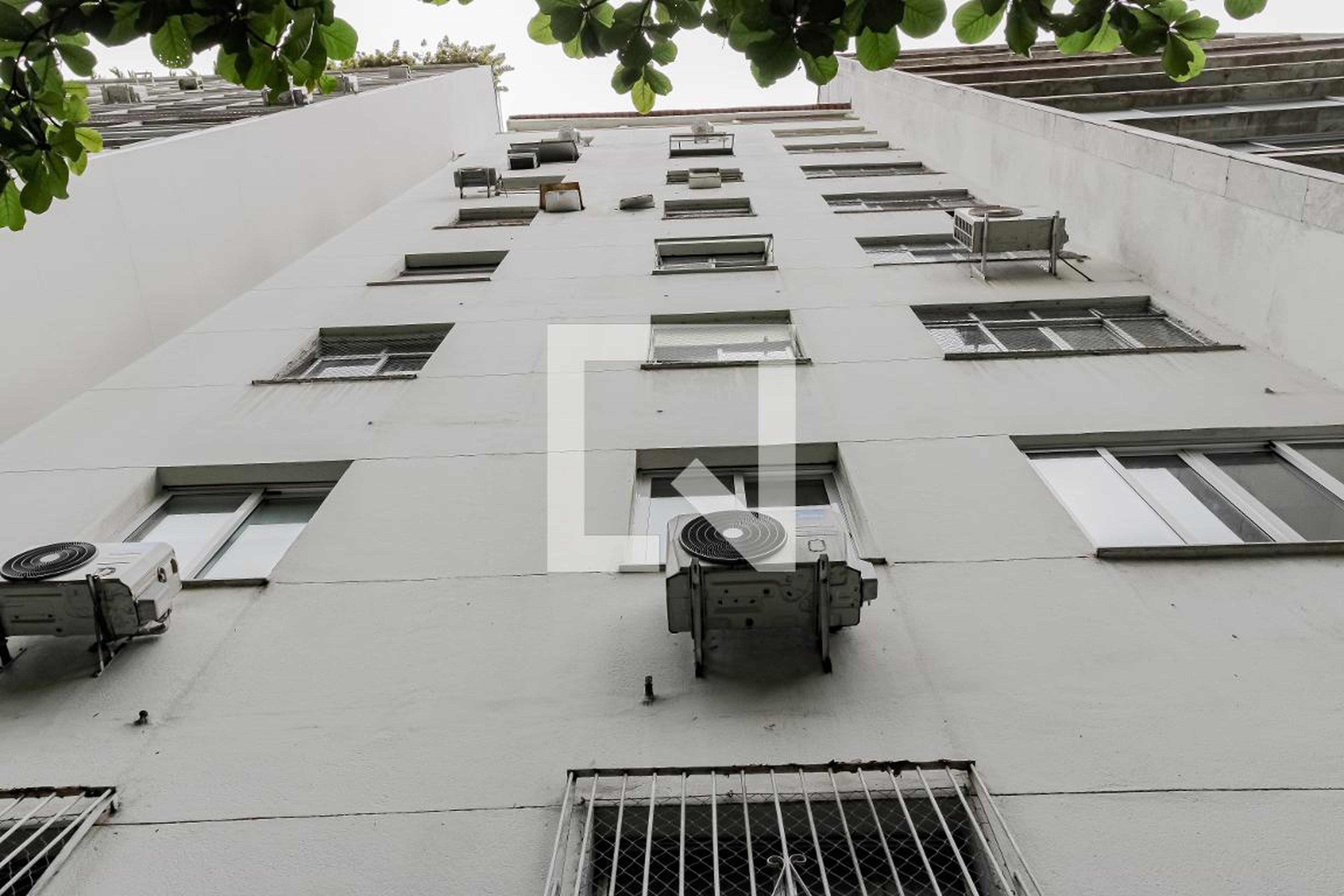 Fachada do Prédio Edifício Rainha Elizabet