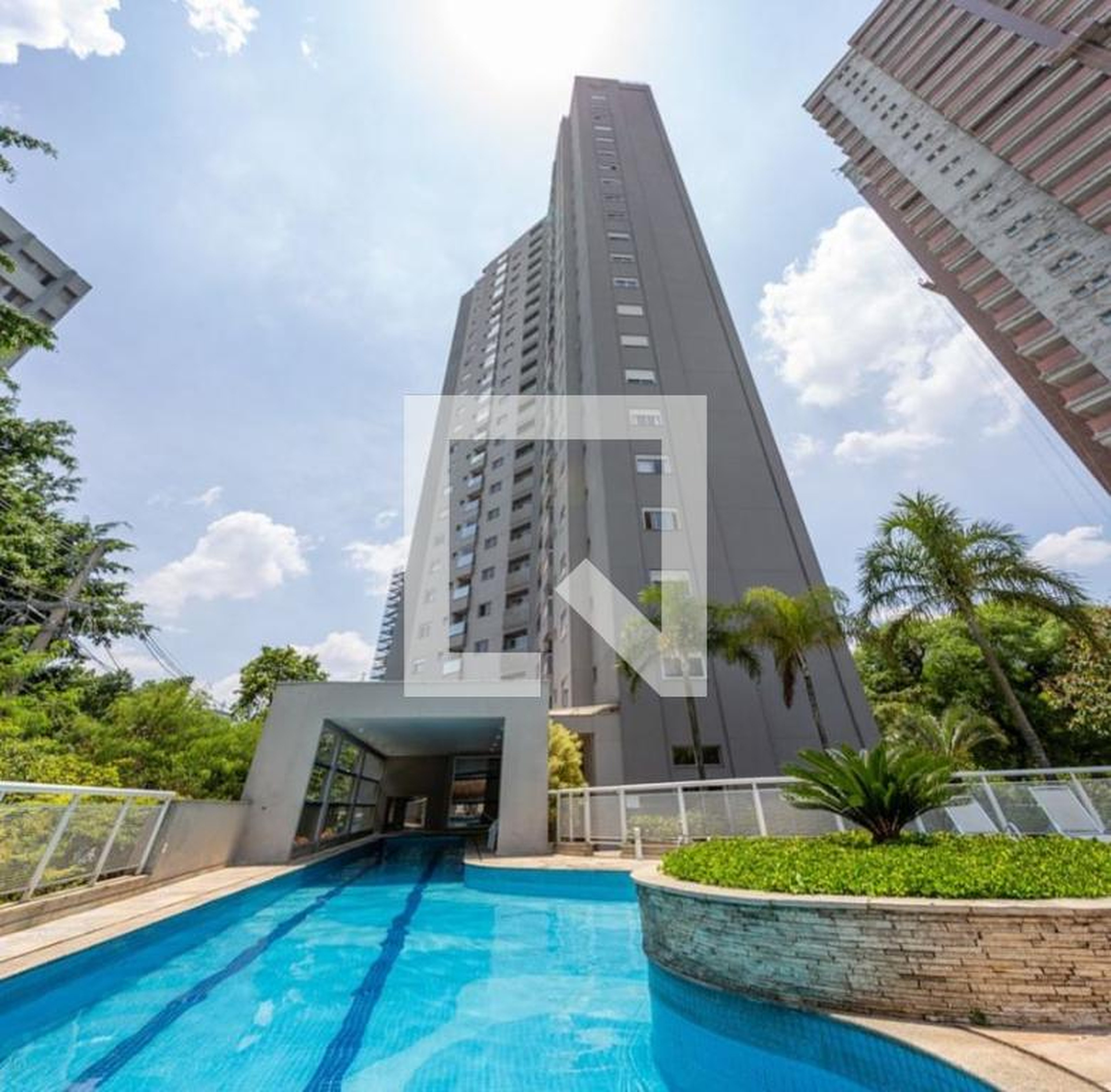 Fachada Condomínio Via Jardins do Parque