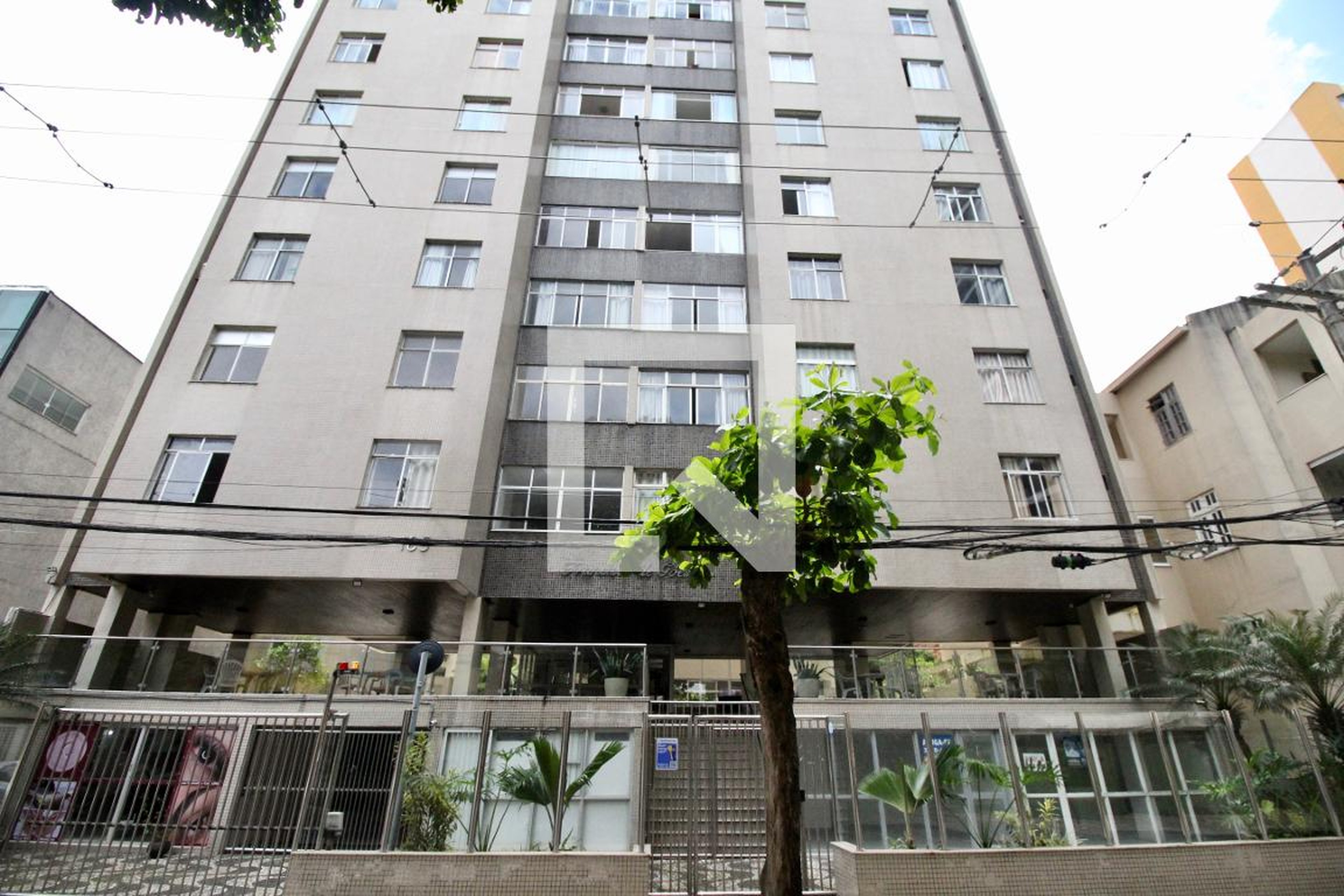 Fachada Condomínio Edf. Fernand de Góes