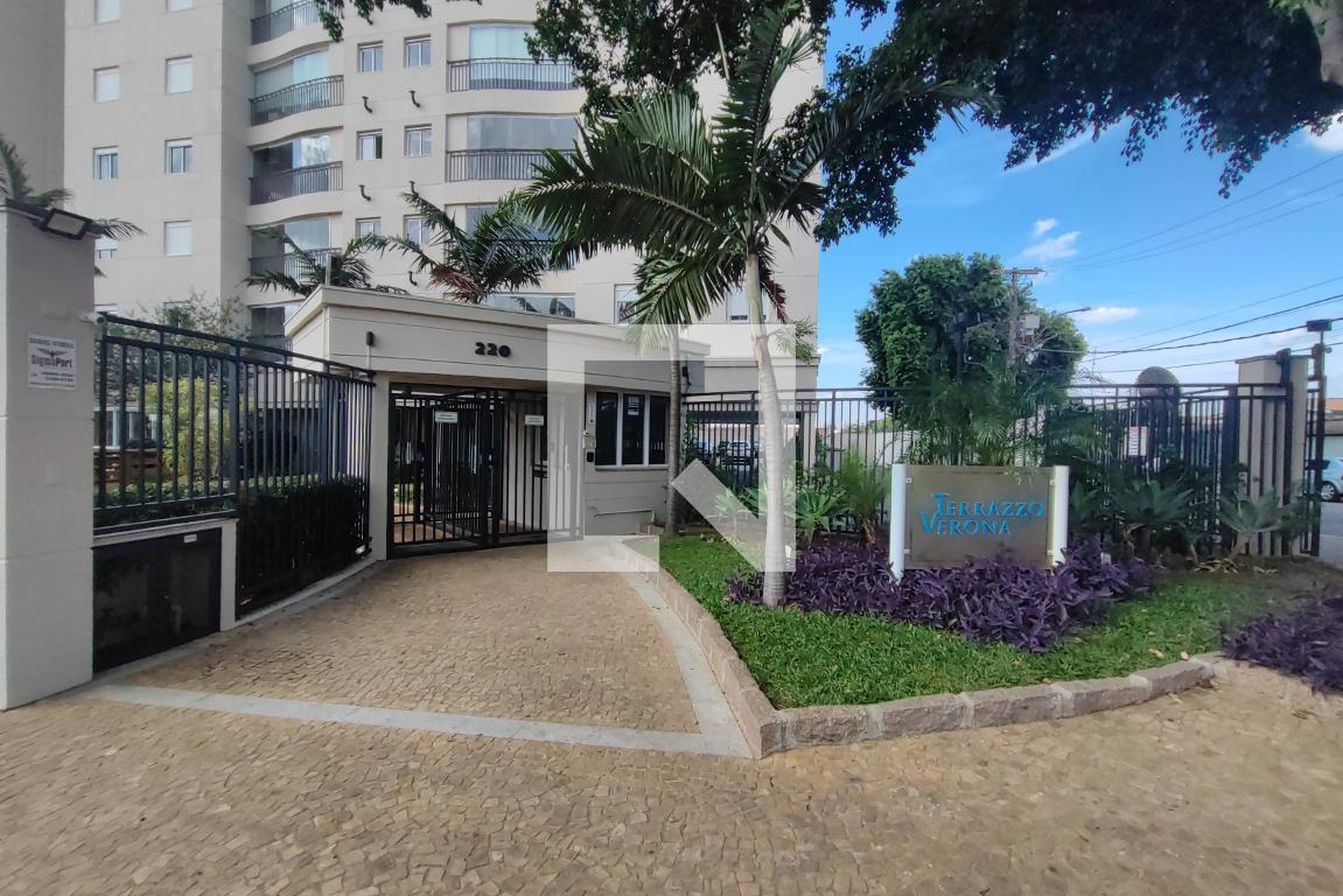 Fachada do Condomínio Condomínio Terrazzo Verona