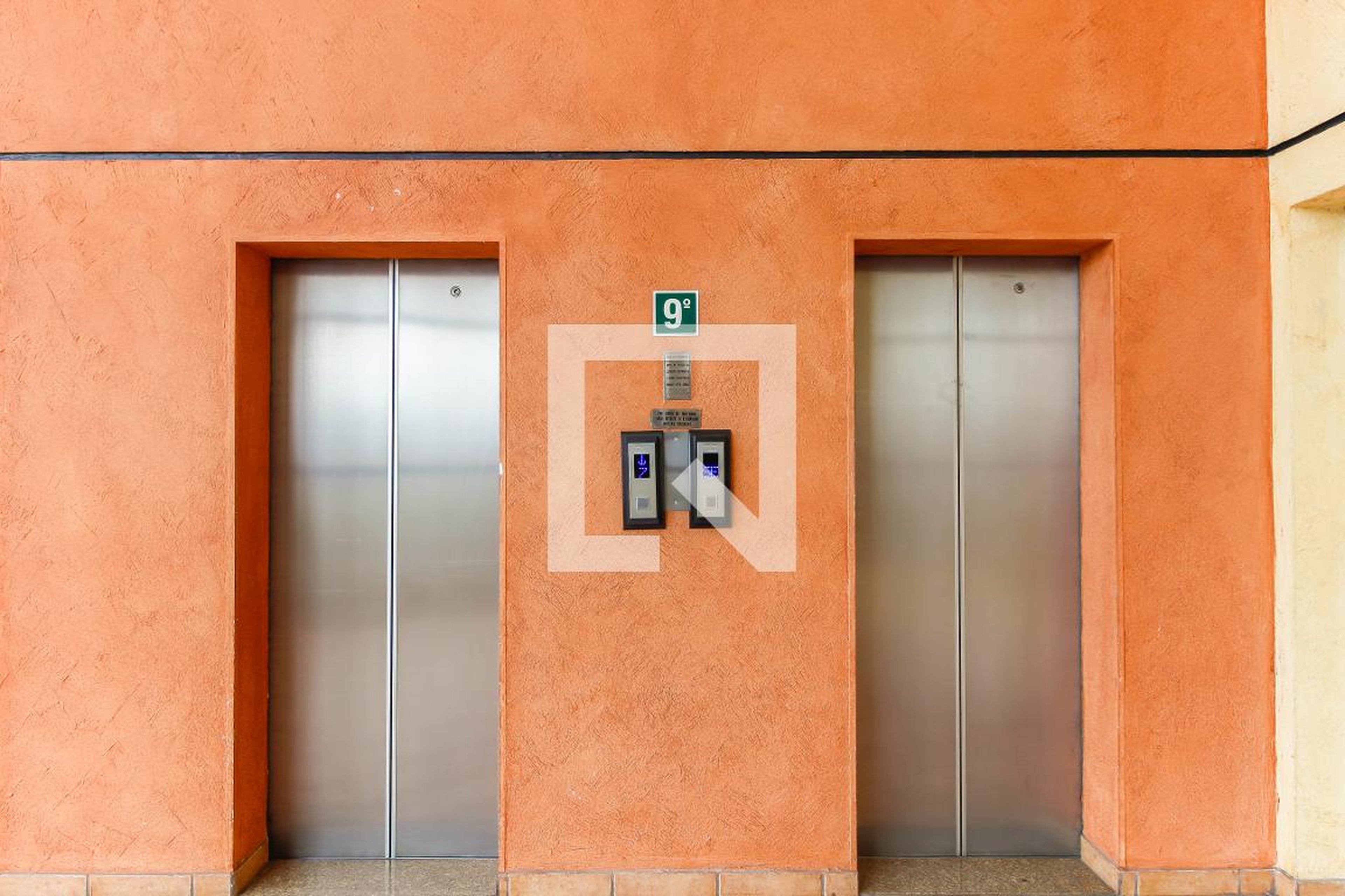 Elevador - Casa Alta