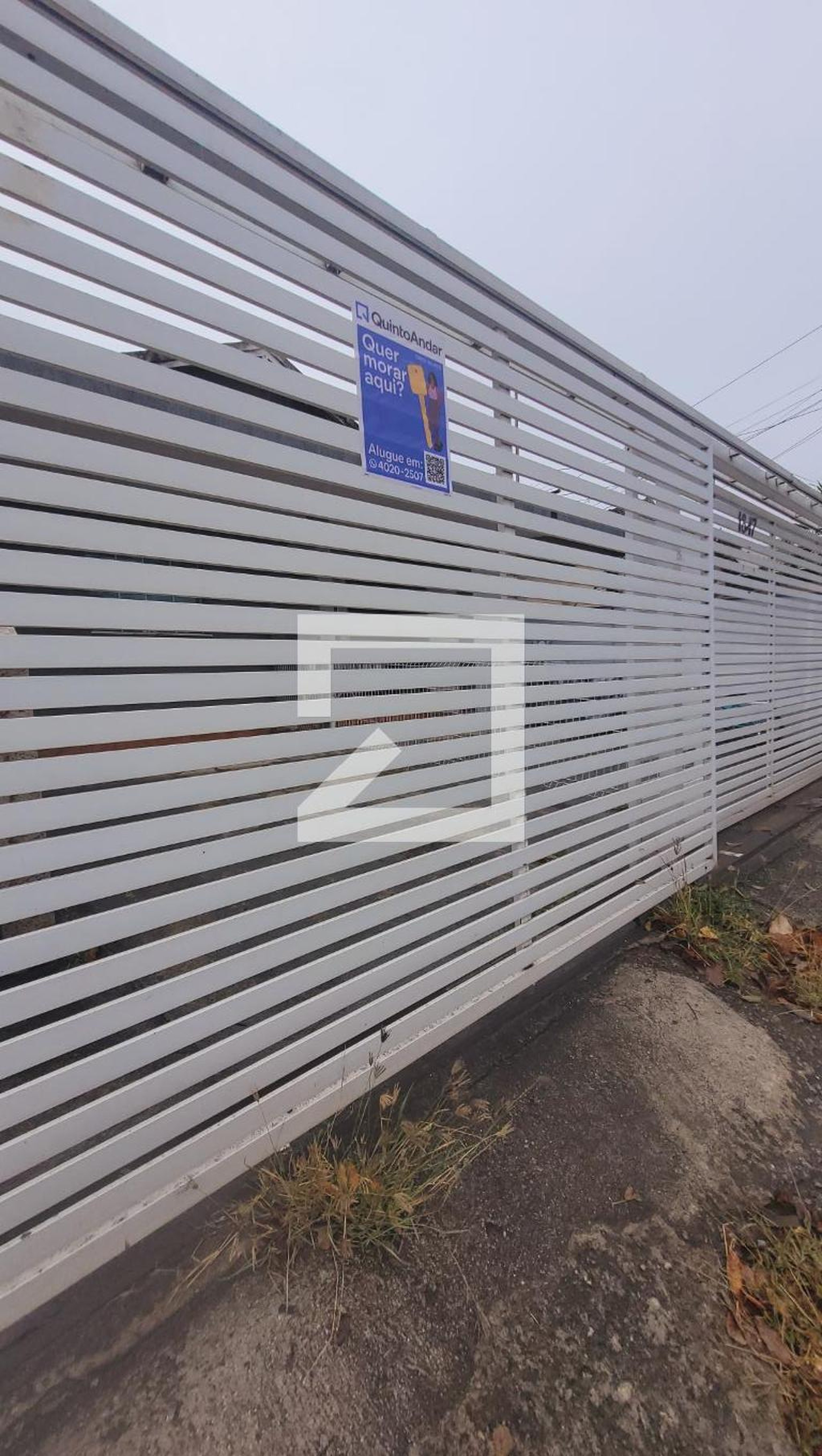 Fachada Condomínio em Rua Bárbara Heliodora, 1847