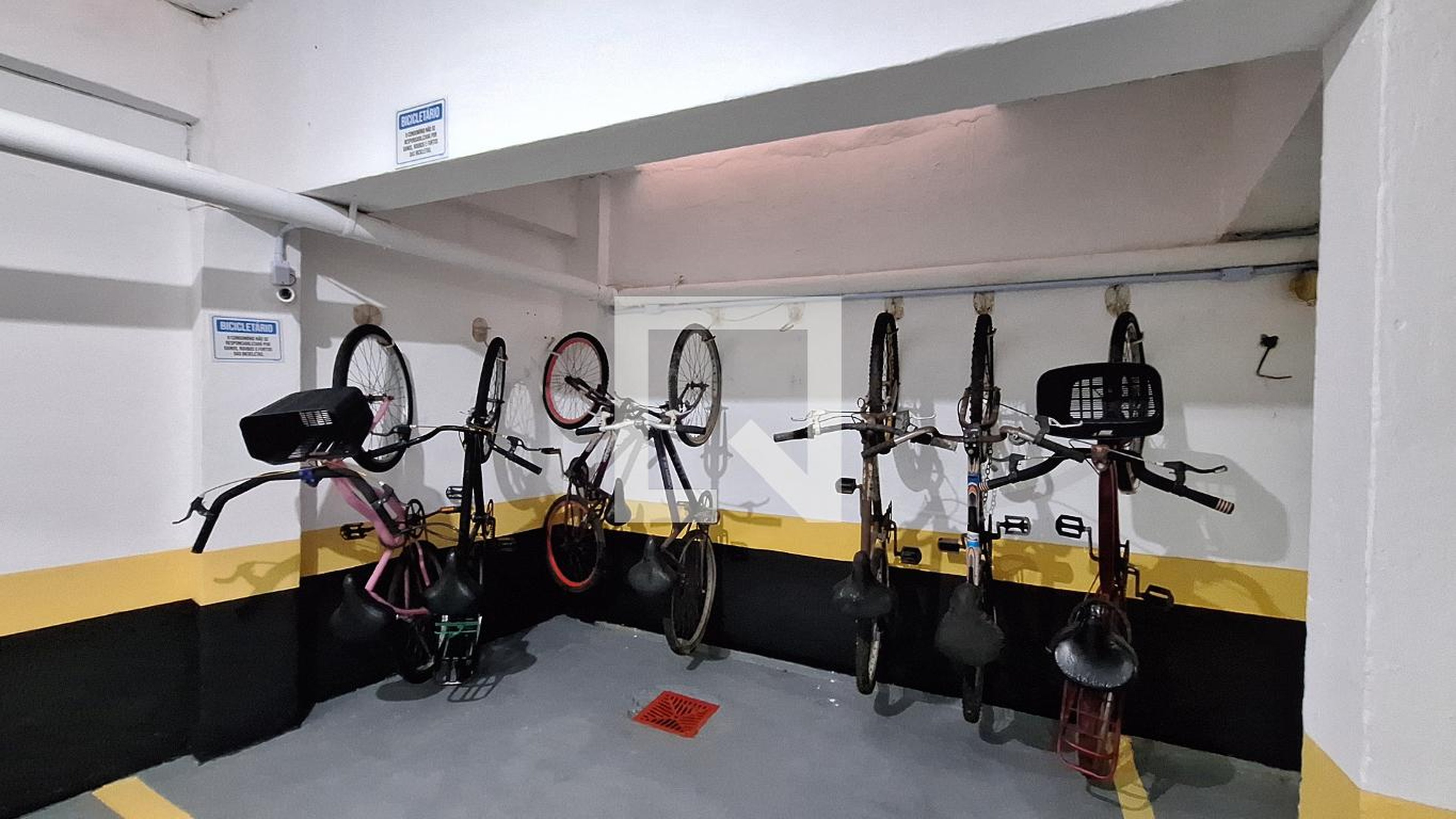 Bicicletario - Edifício Nova Praia II