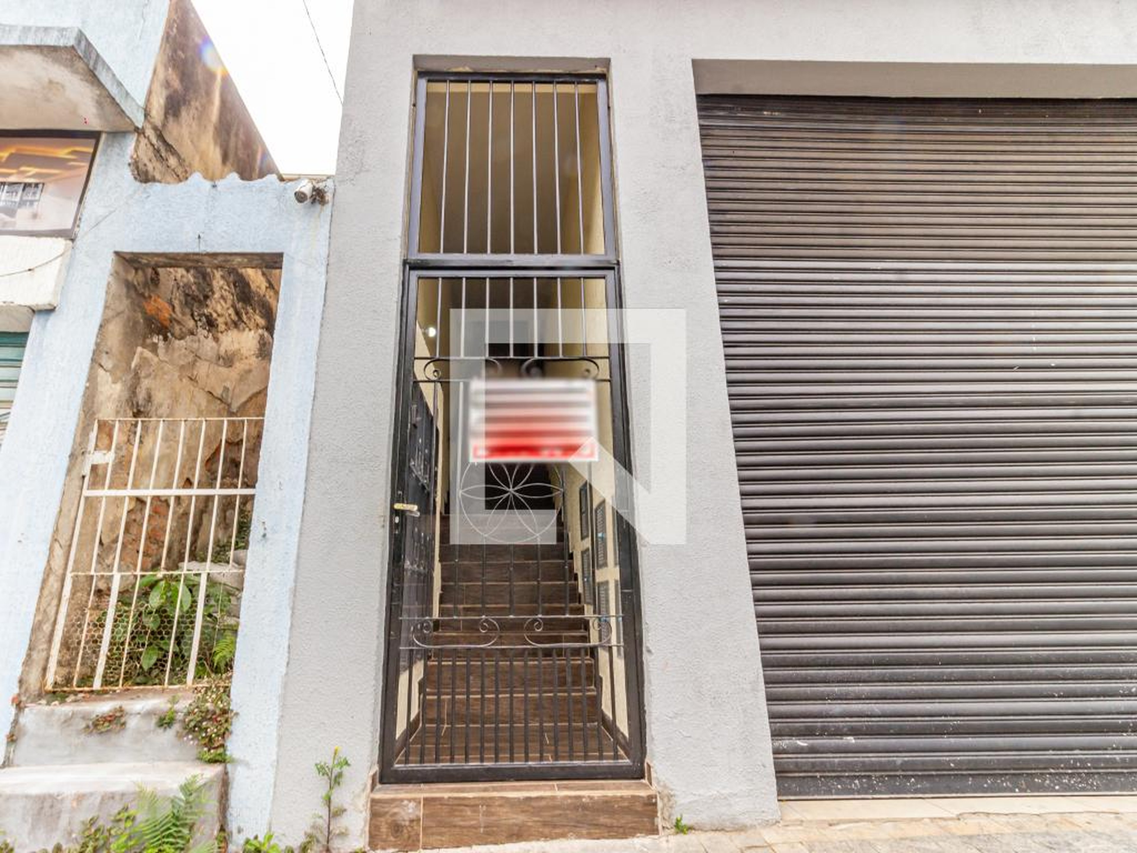 Fachada Condomínio em Rua Manuel Galvão, 51