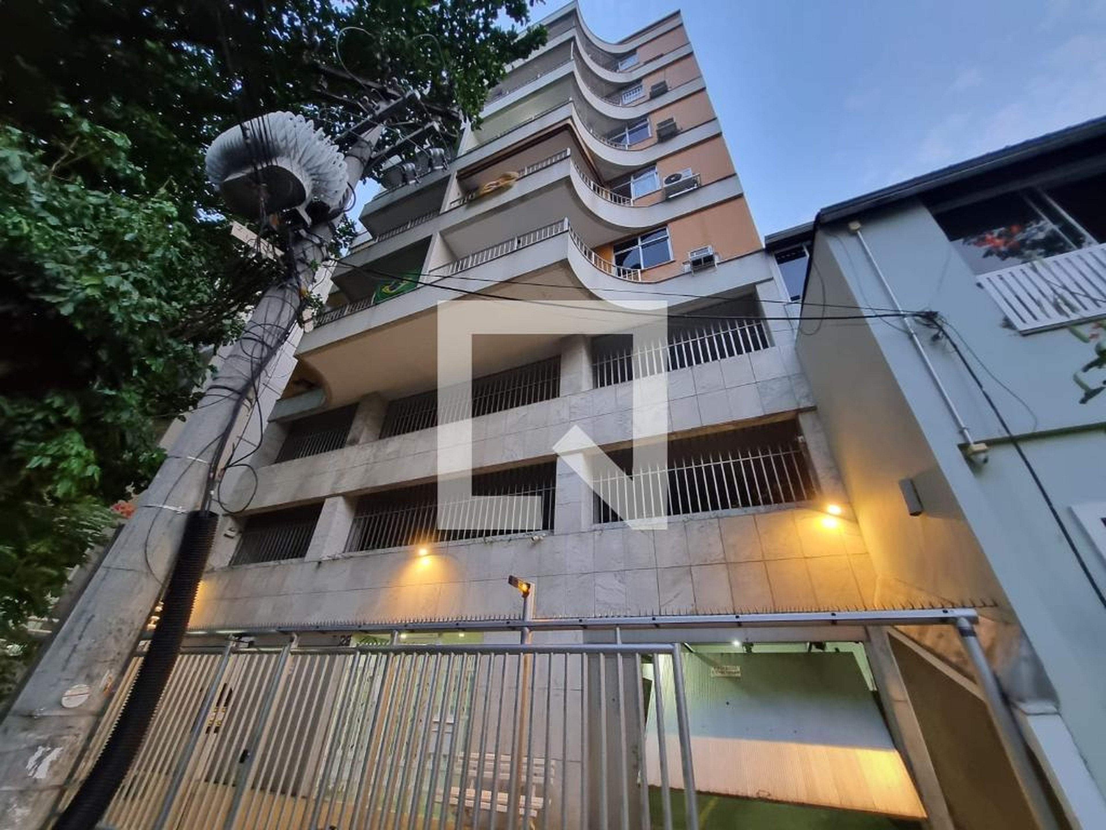 Fachada Condomínio em Rua Baltazar Lisboa, 29